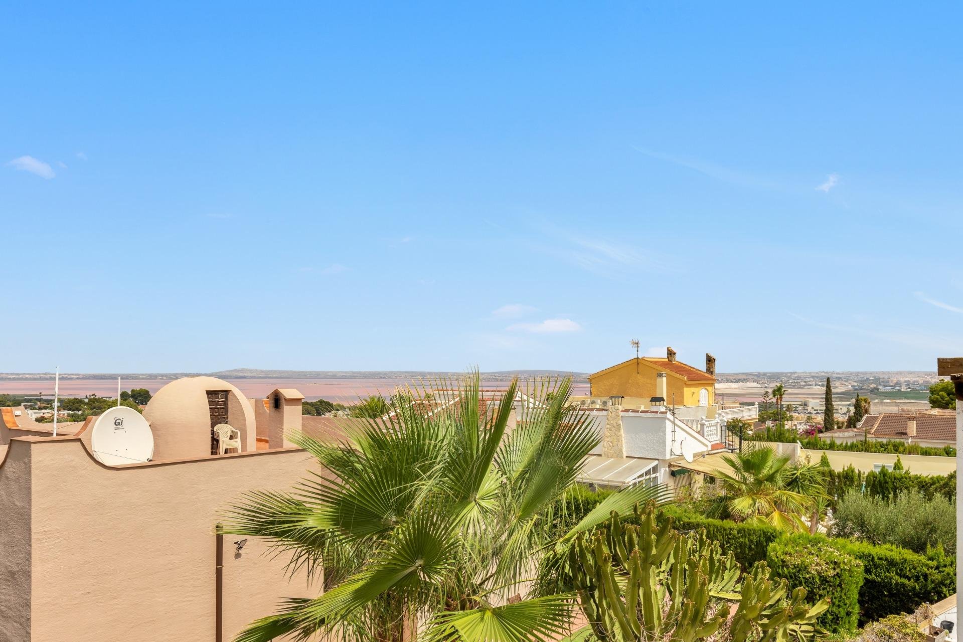 Resale - Terraced house - Torrevieja - Los altos