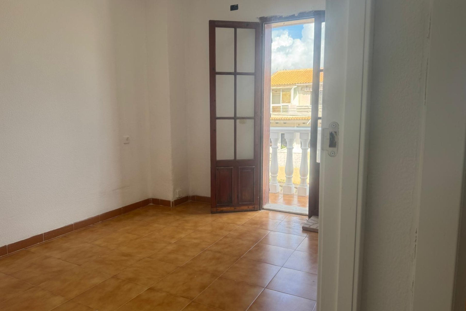 Resale - Terraced house - Torrevieja - Los Frutales