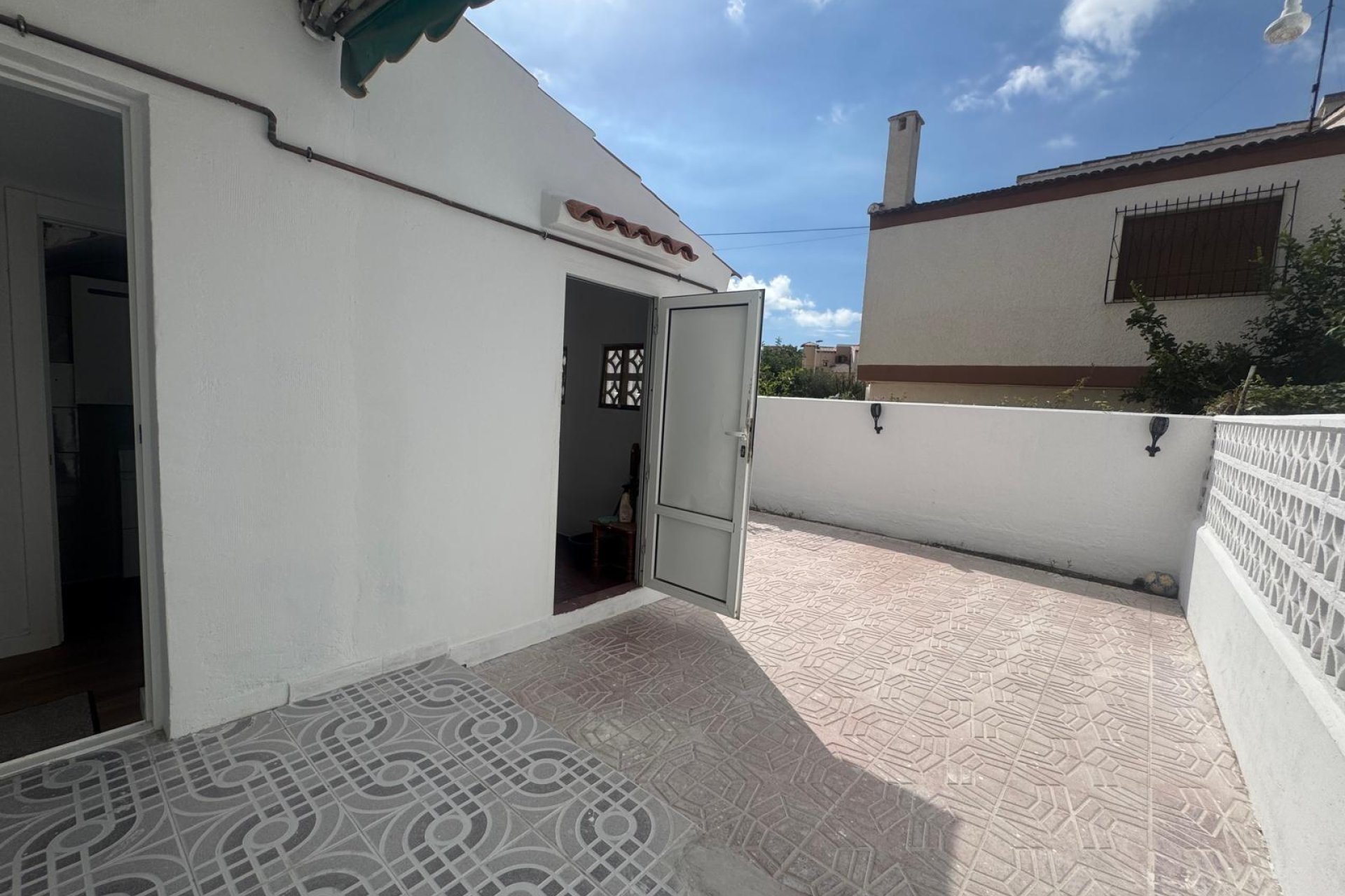 Resale - Terraced house - Torrevieja - Los Frutales