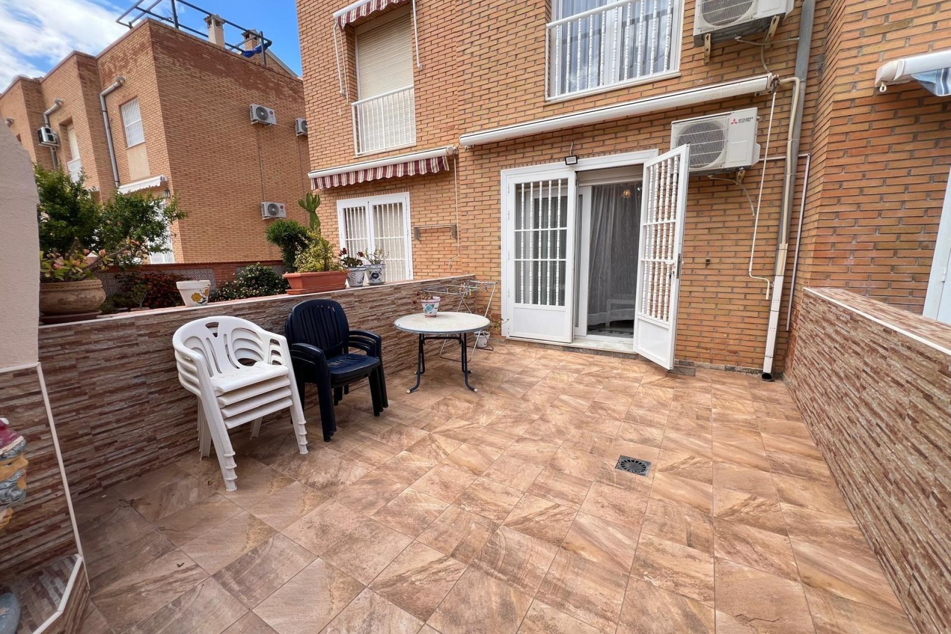 Resale - Terraced house - Torrevieja - Los Frutales