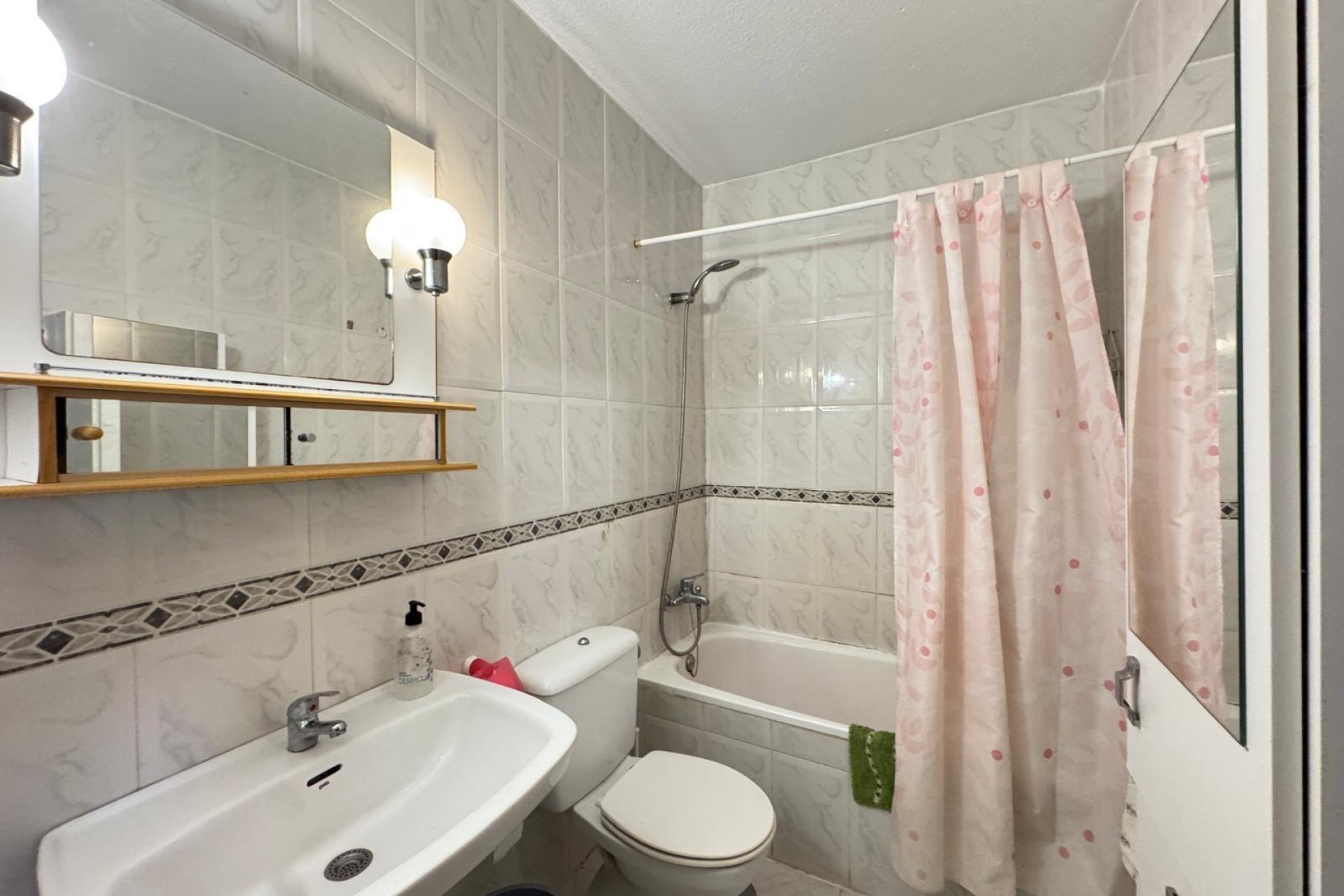 Resale - Terraced house - Torrevieja - Playa de los locos