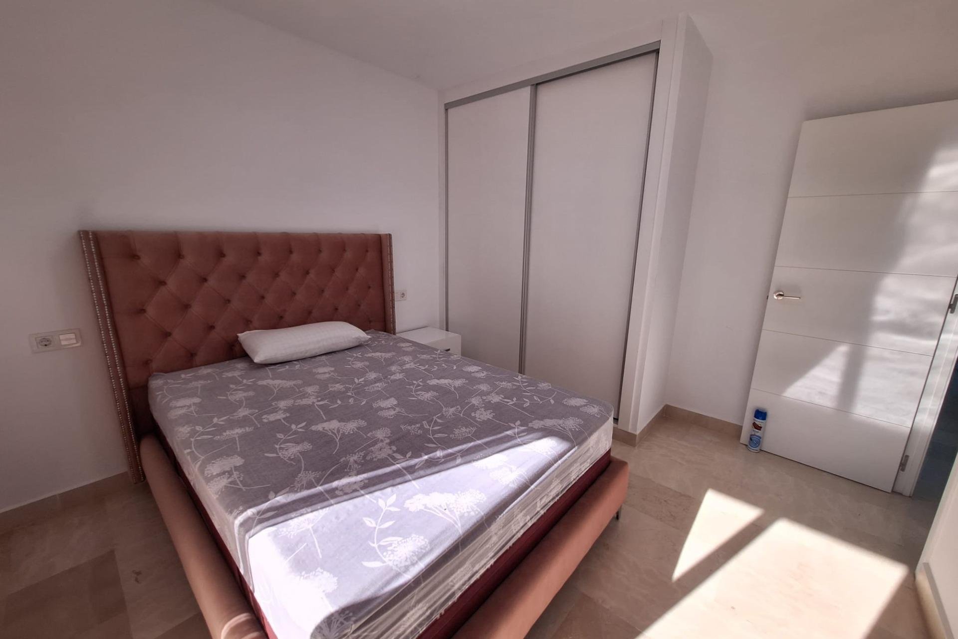 Resale - Terraced house - Torrevieja - Playa del cura