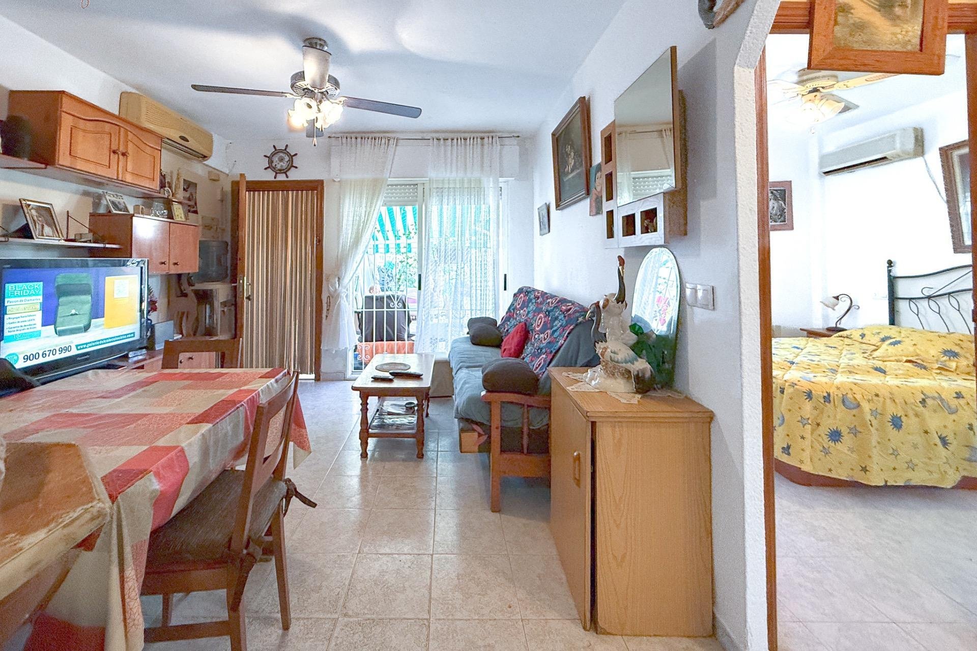 Resale - Terraced house - Torrevieja - Torretas