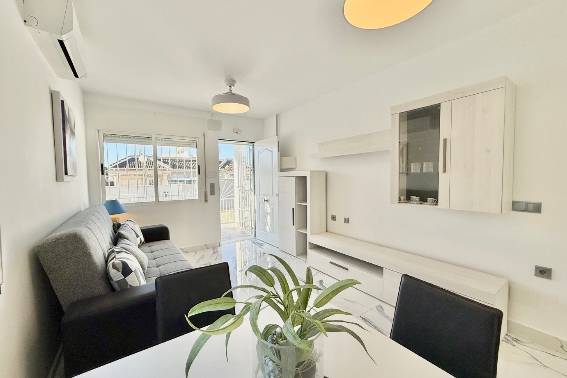 Resale - Town house - Torrevieja - El chaparral