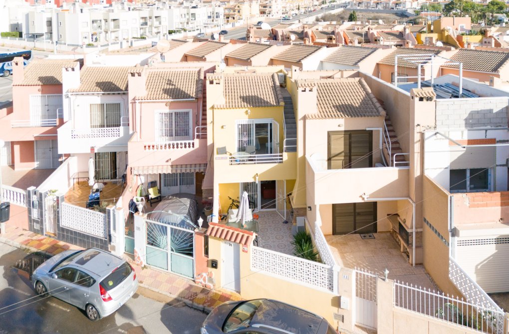 Resale - Town house - Torrevieja - Los Frutales