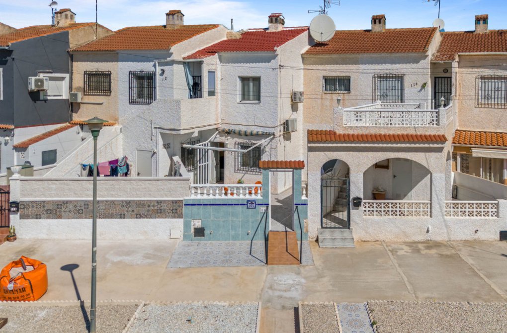 Resale - Town house - Torrevieja - Torretas
