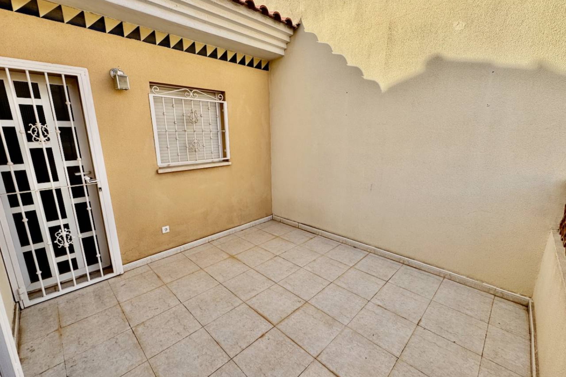 Resale - Townhouse - Ciudad Quesada - Dona Pepa