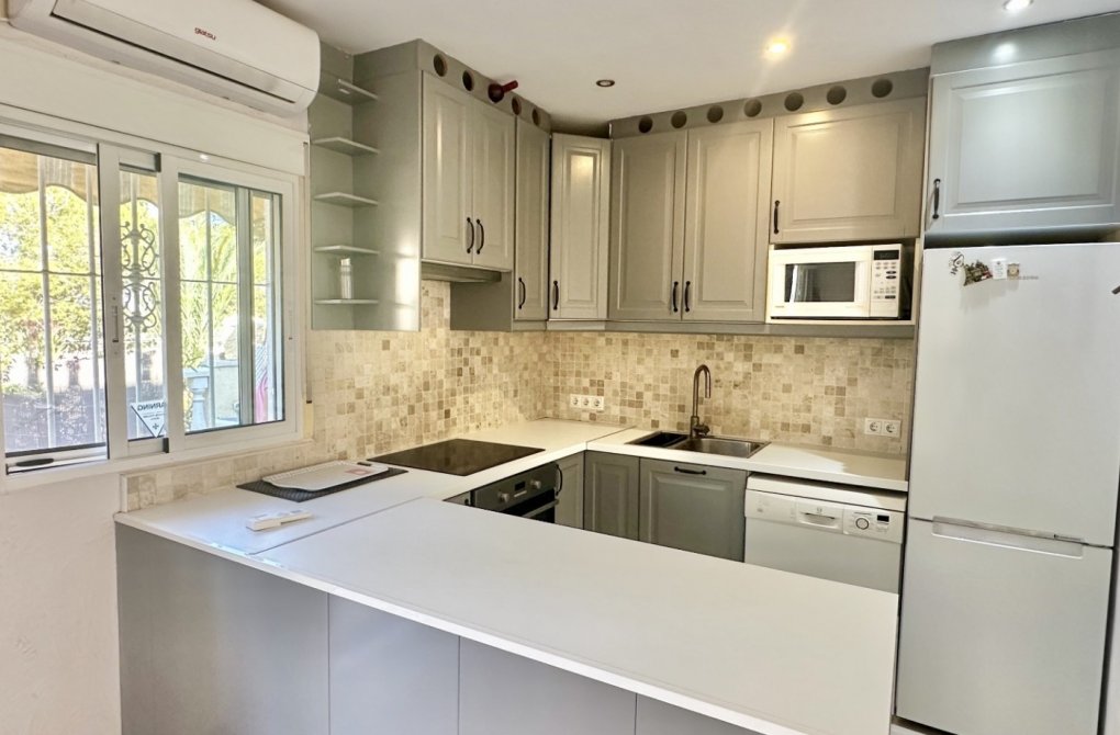 Resale - Townhouse - Guardamar del Segura - Lomas de Polo-Pinomar