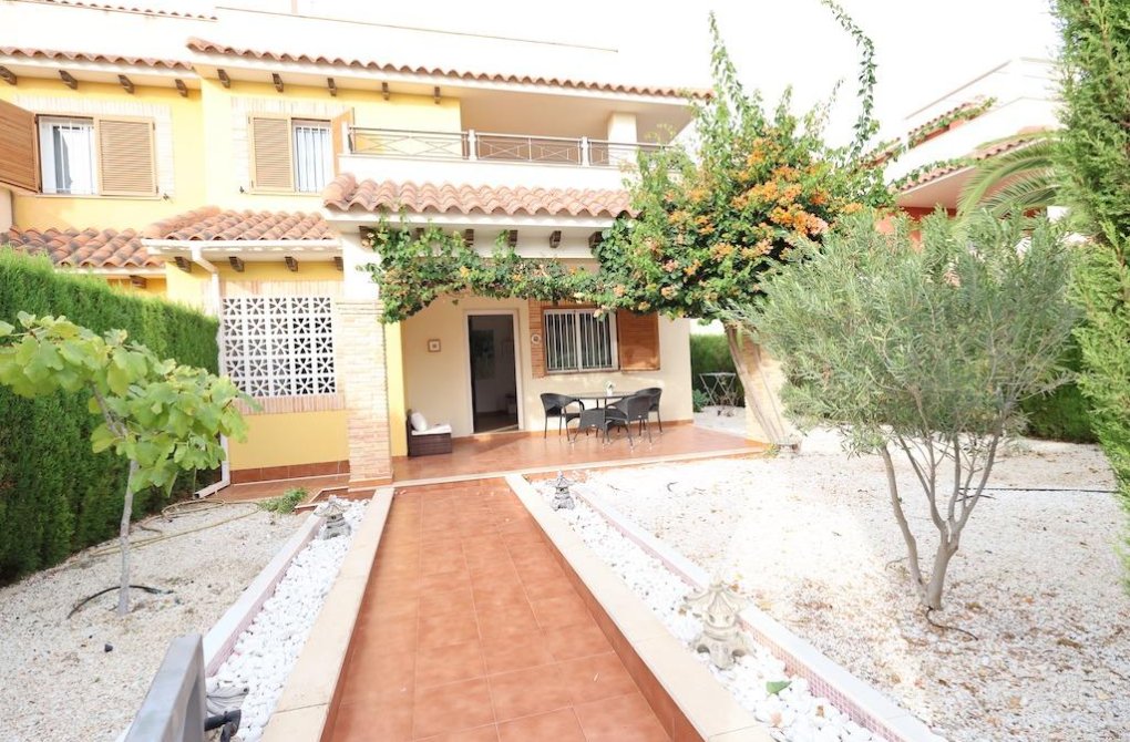 Resale - Townhouse - Orihuela Costa - Punta Prima