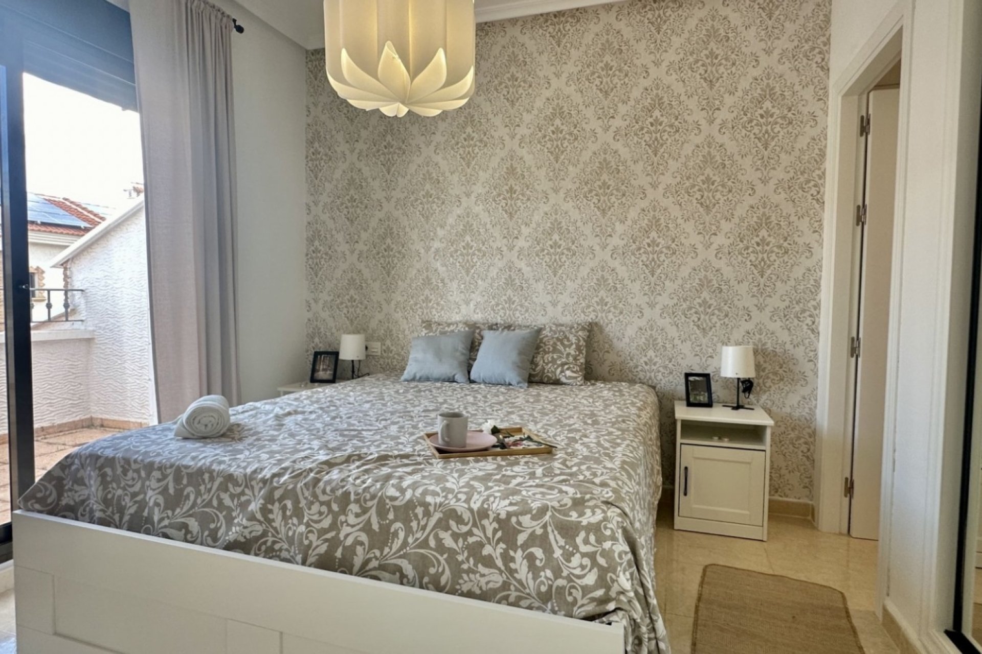 Resale - Townhouse - San Miguel de Salinas