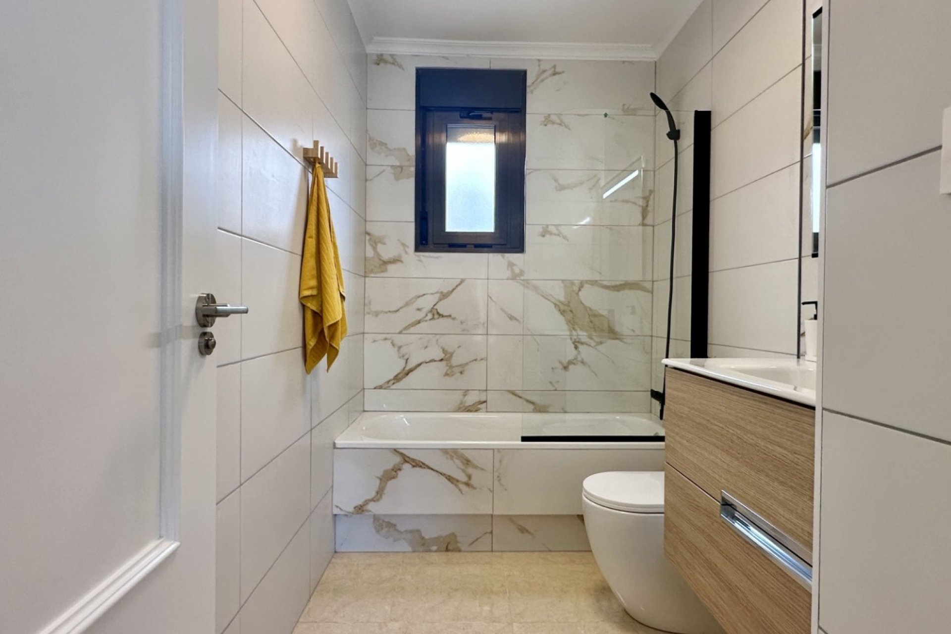 Resale - Townhouse - San Miguel de Salinas