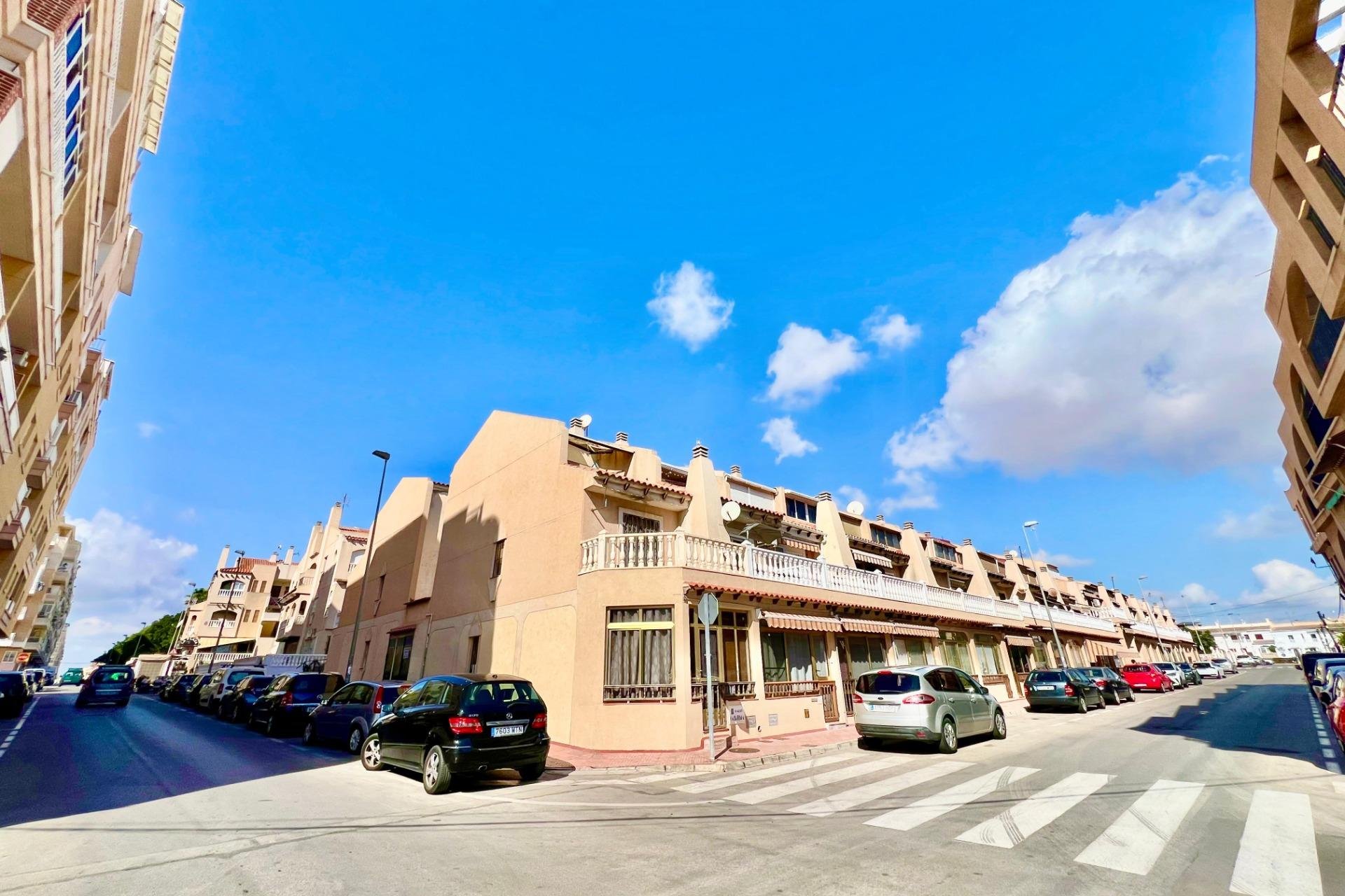 Resale - Triplex - Torrevieja - Habaneras