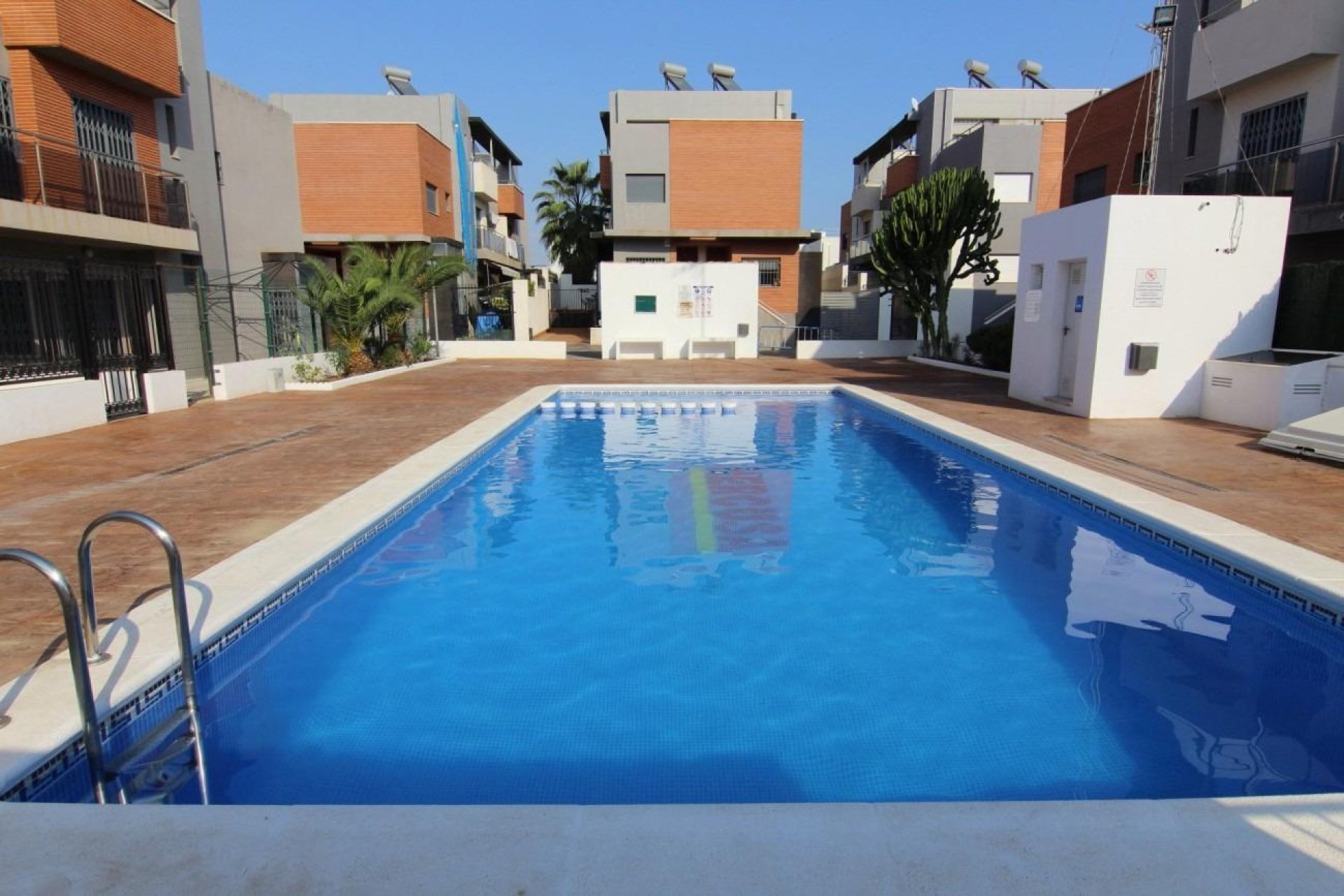 Resale - Triplex - Torrevieja - Sector 25