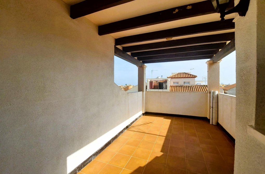Resale - Upper floor bungalow - Orihuela Costa - Playa Flamenca