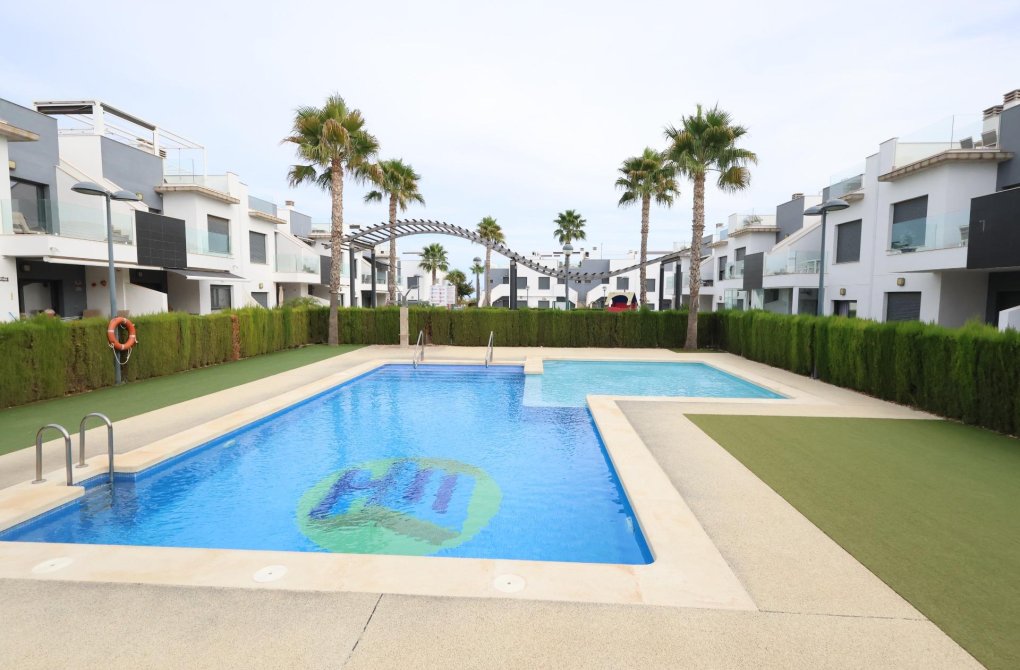 Resale - Upper floor bungalow - Pilar de la Horadada - Zona Pueblo