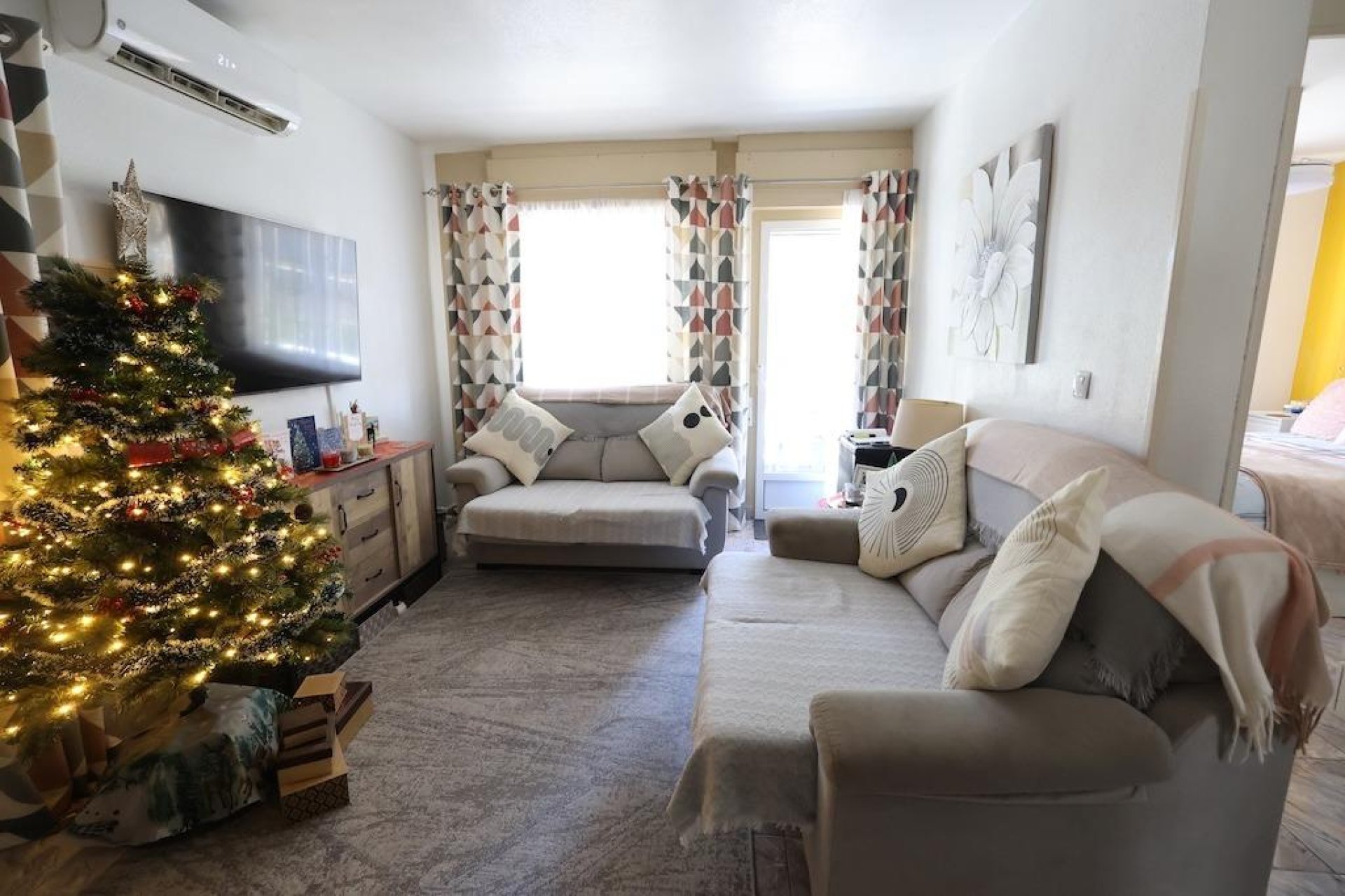 Resale - Upper floor bungalow - Torrevieja - Paraje natural