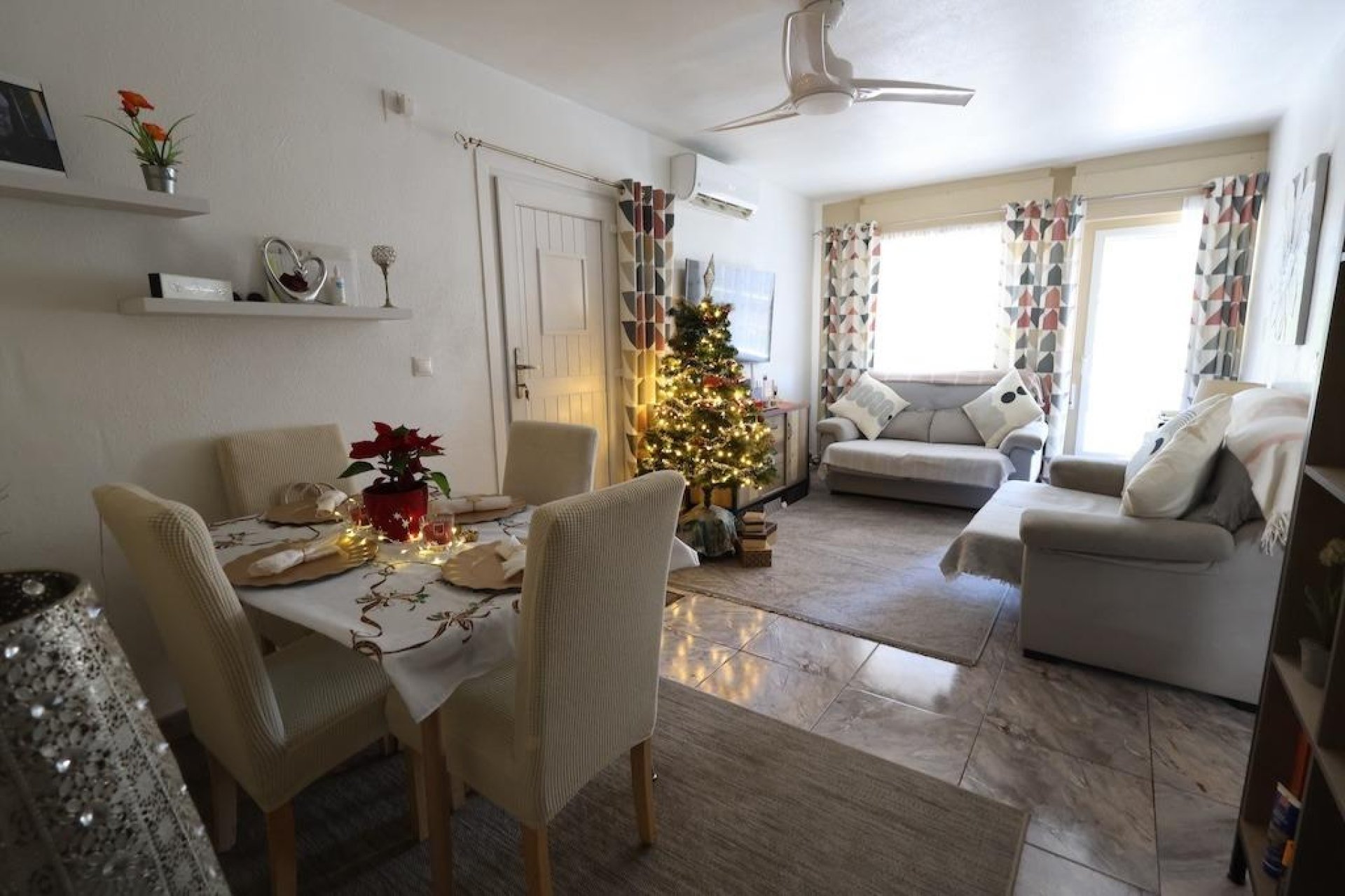 Resale - Upper floor bungalow - Torrevieja - Paraje natural