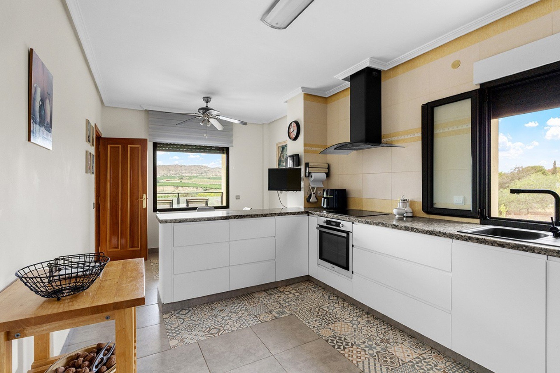 Resale - Villa - Alicante - Rebolledo