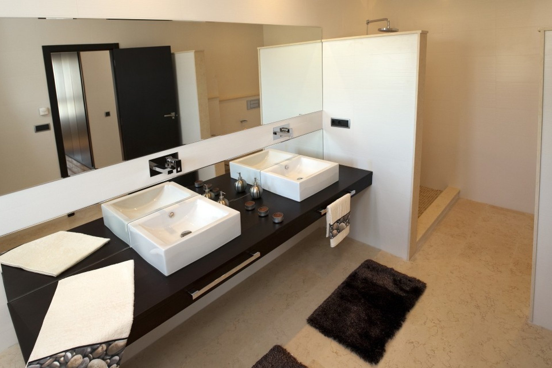 Resale - Villa - Cabo Roig