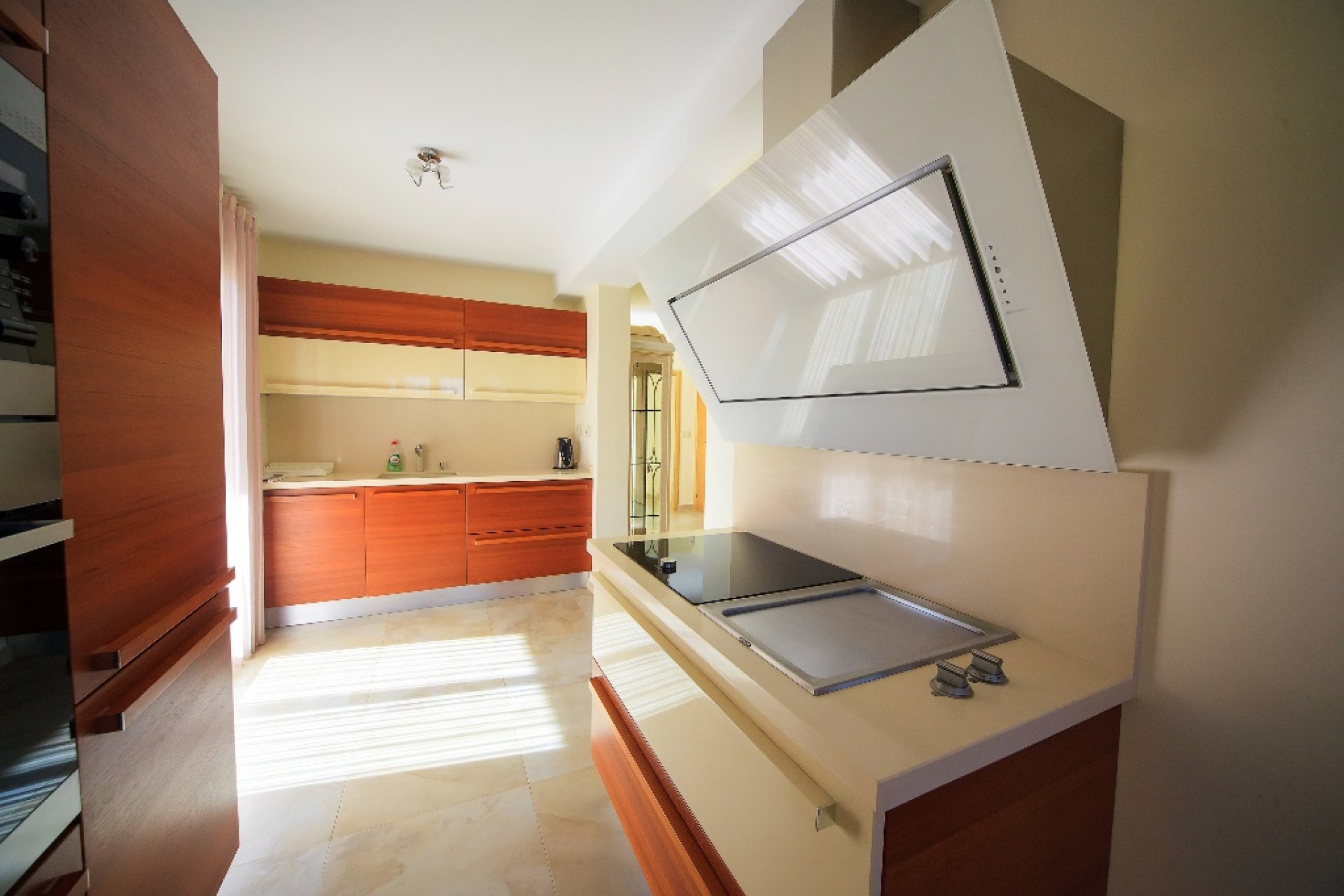 Resale - Villa - Cabo Roig