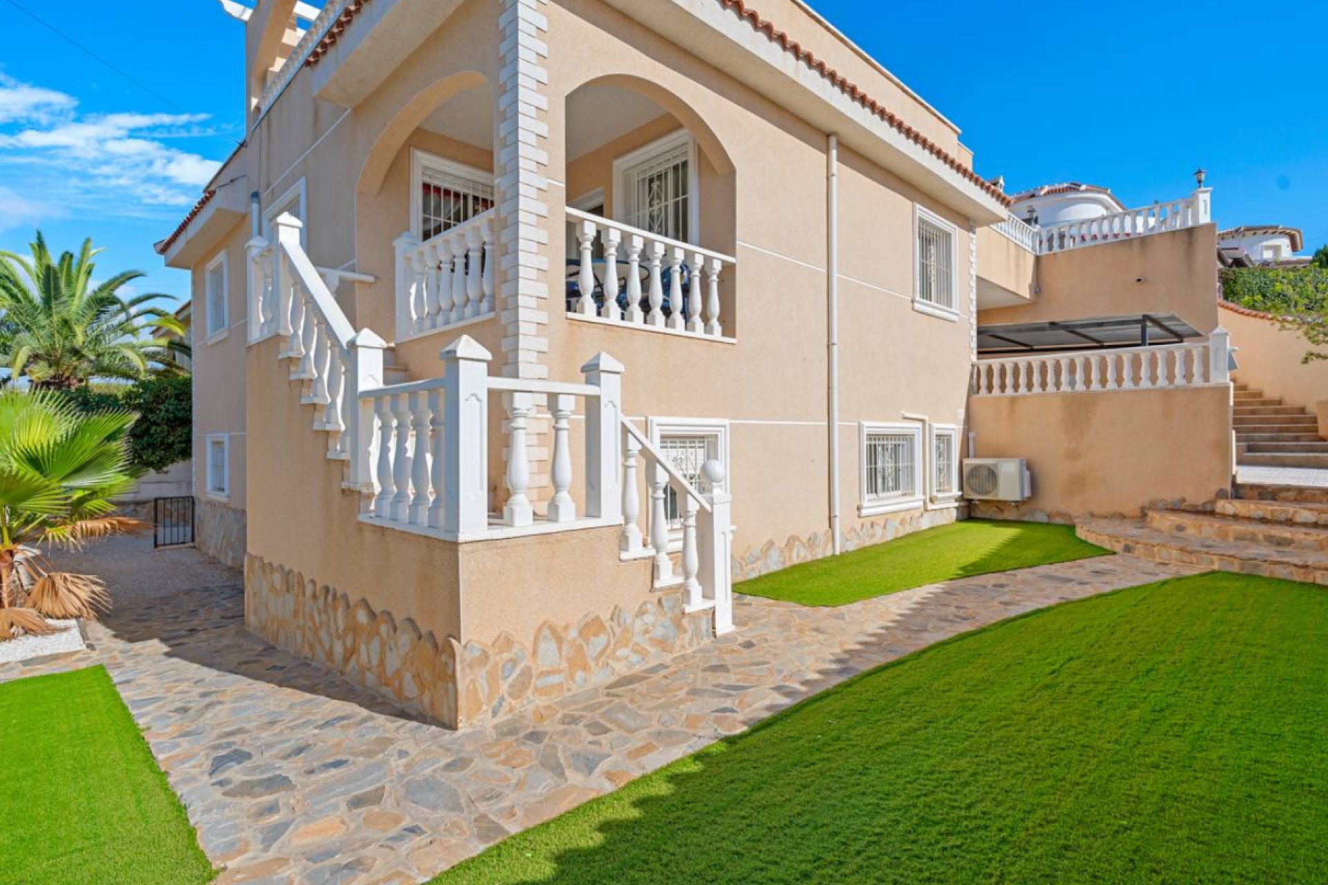 Resale - Villa - Ciudad Quesada