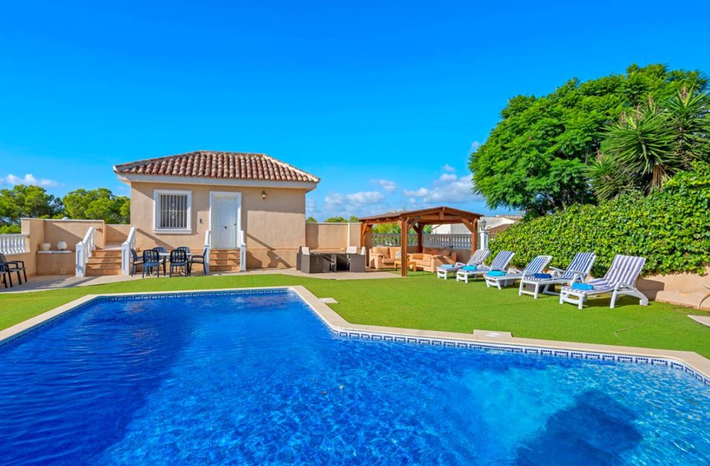 Resale - Villa - Ciudad Quesada