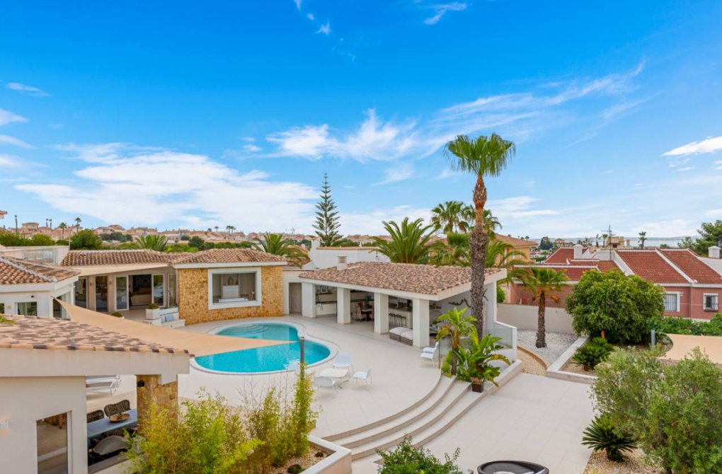 Resale - Villa - Ciudad Quesada