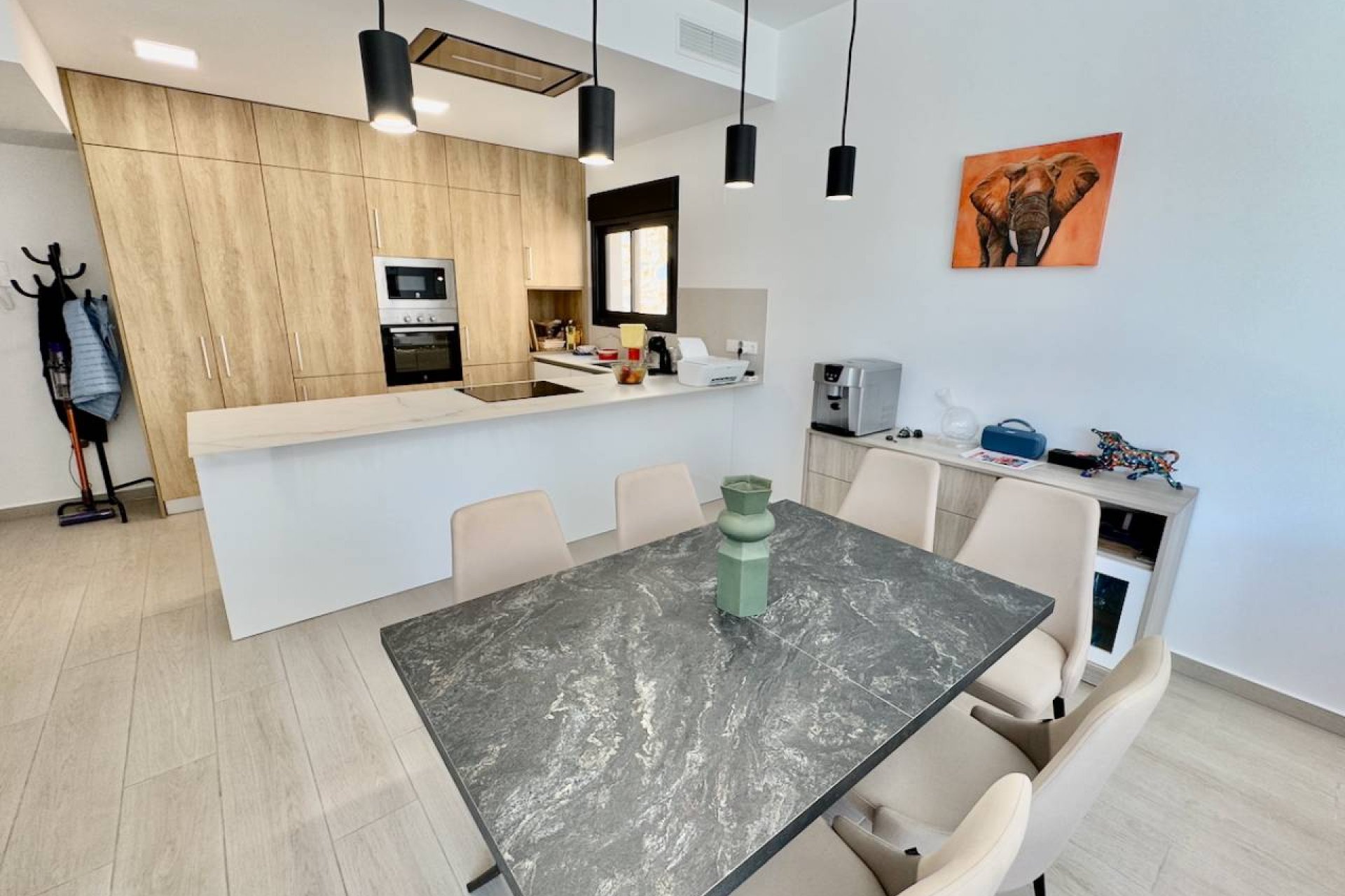 Resale - Villa - La Finca Golf