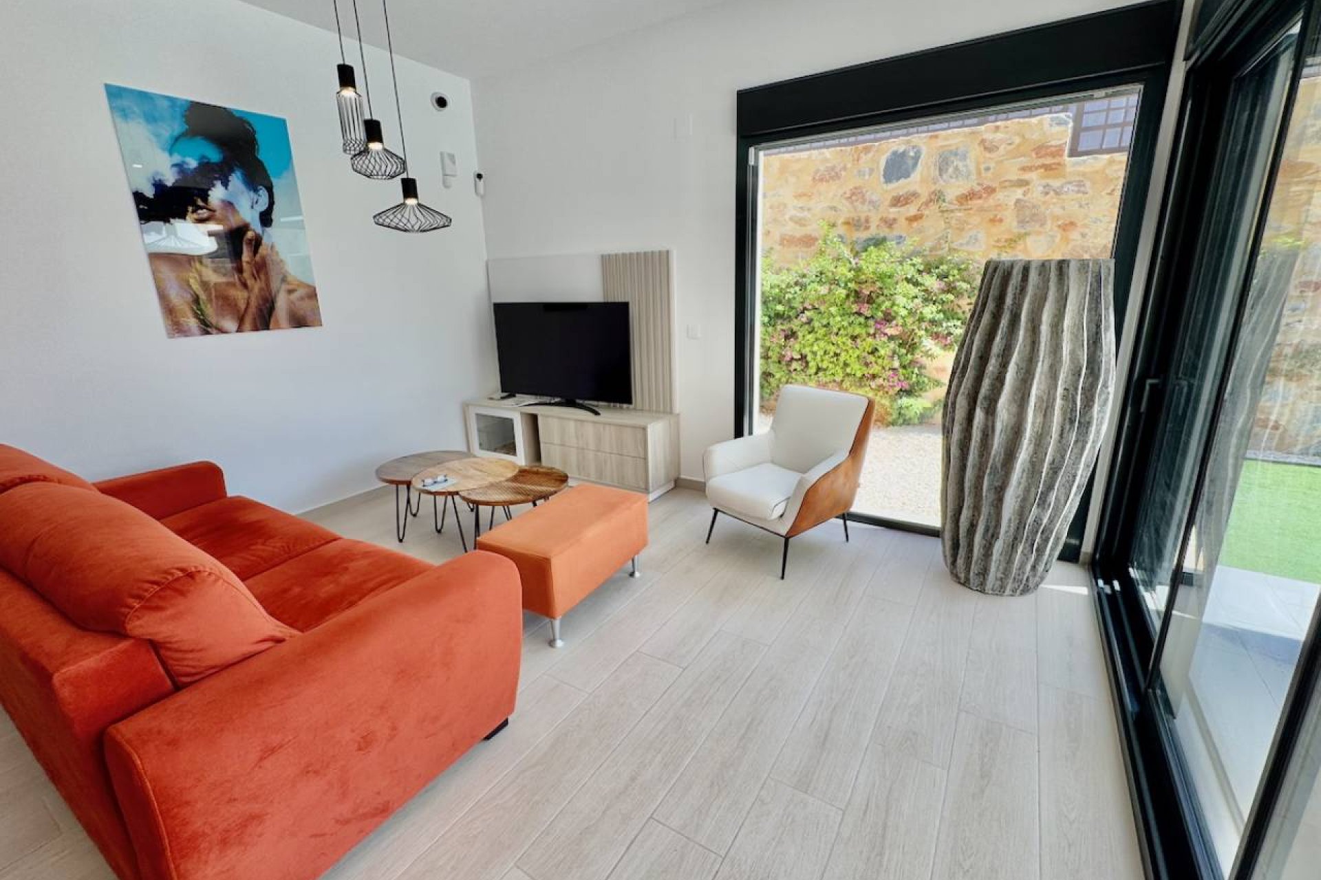 Resale - Villa - La Finca Golf