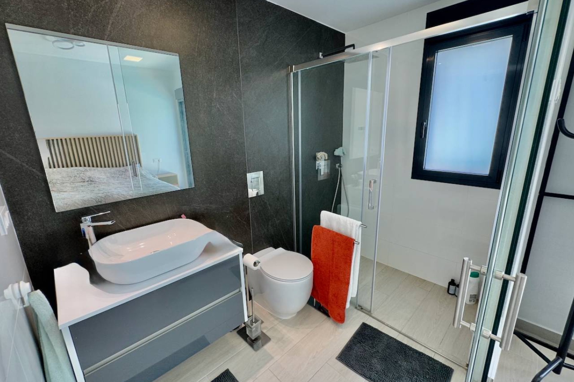 Resale - Villa - La Finca Golf