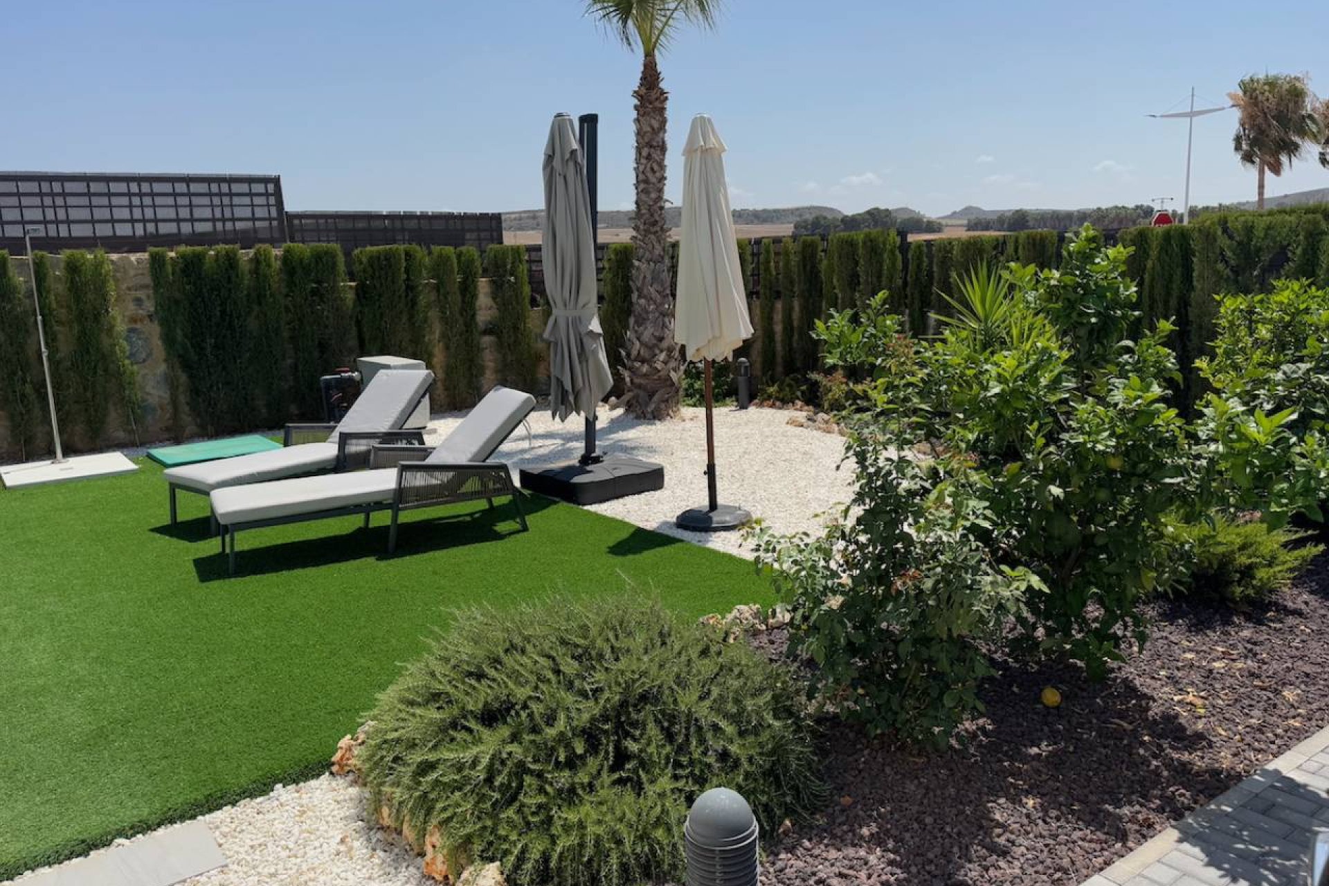 Resale - Villa - La Finca Golf