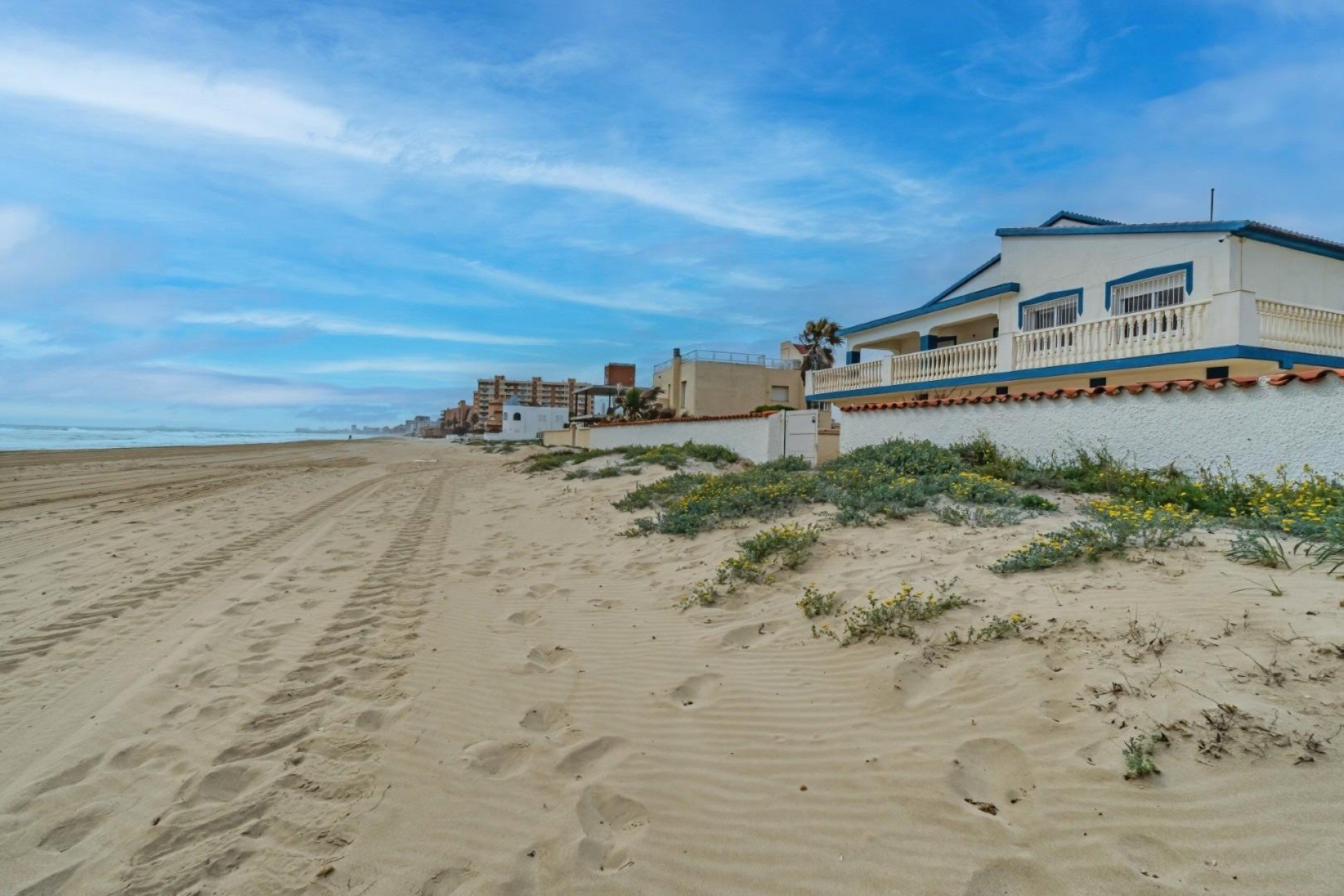 Resale - Villa - La Manga del Mar Menor - Playa del Estacio