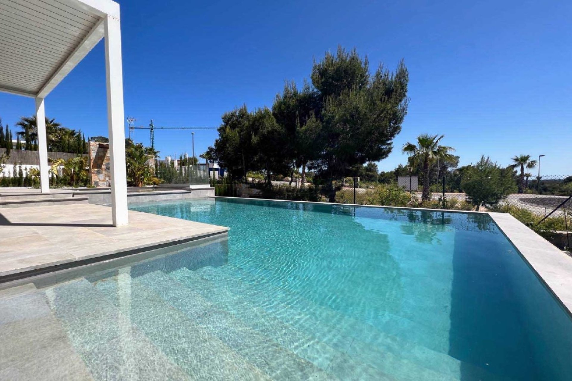 Resale - Villa - Las Colinas - Las Colinas Golf