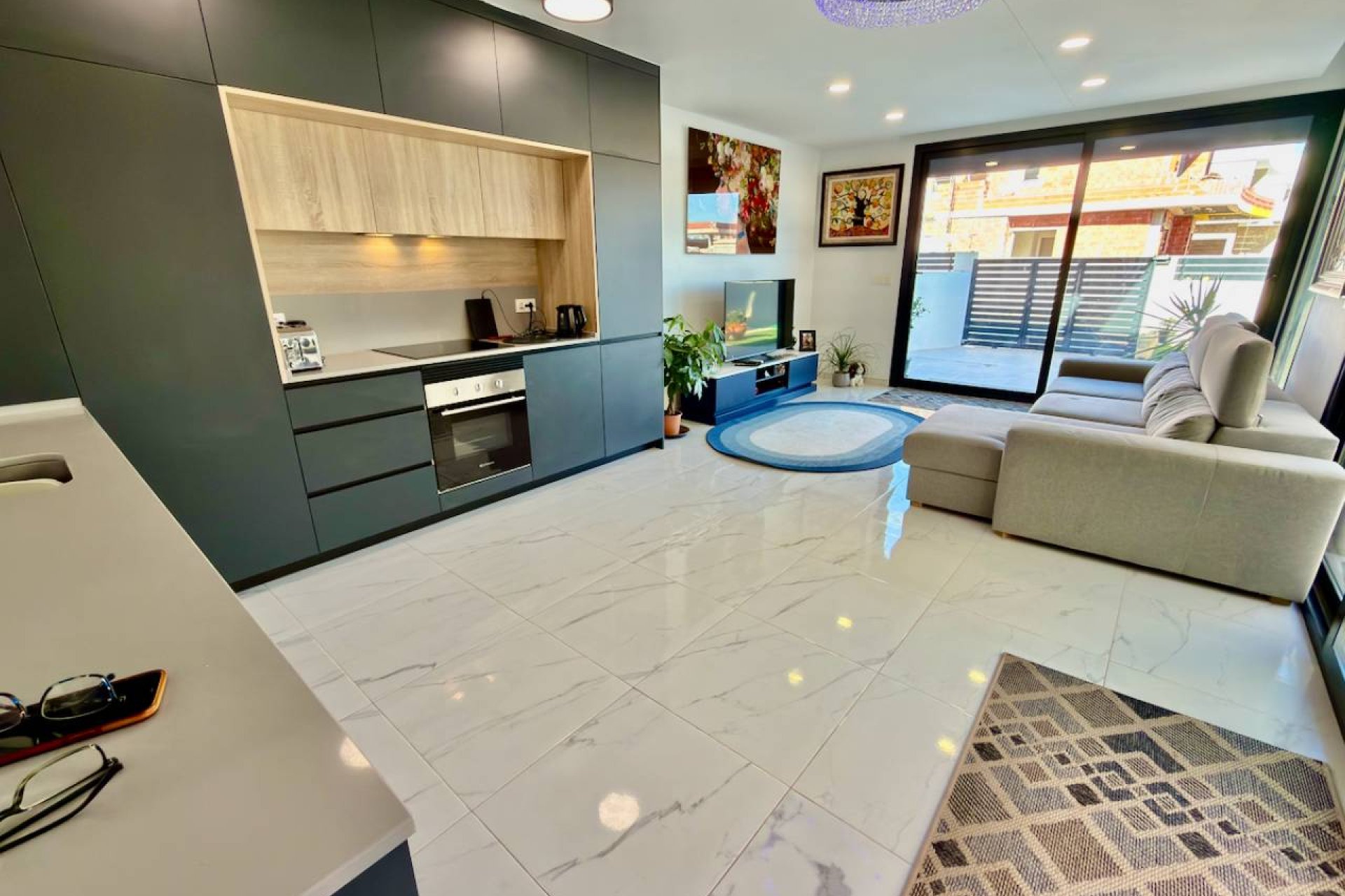 Resale - Villa - Los Montesinos - La Herrada