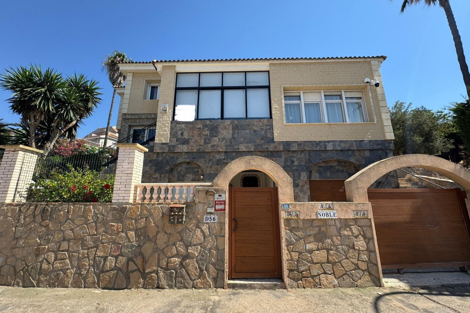 Resale - Villa - Orihuela Costa - Campoamor