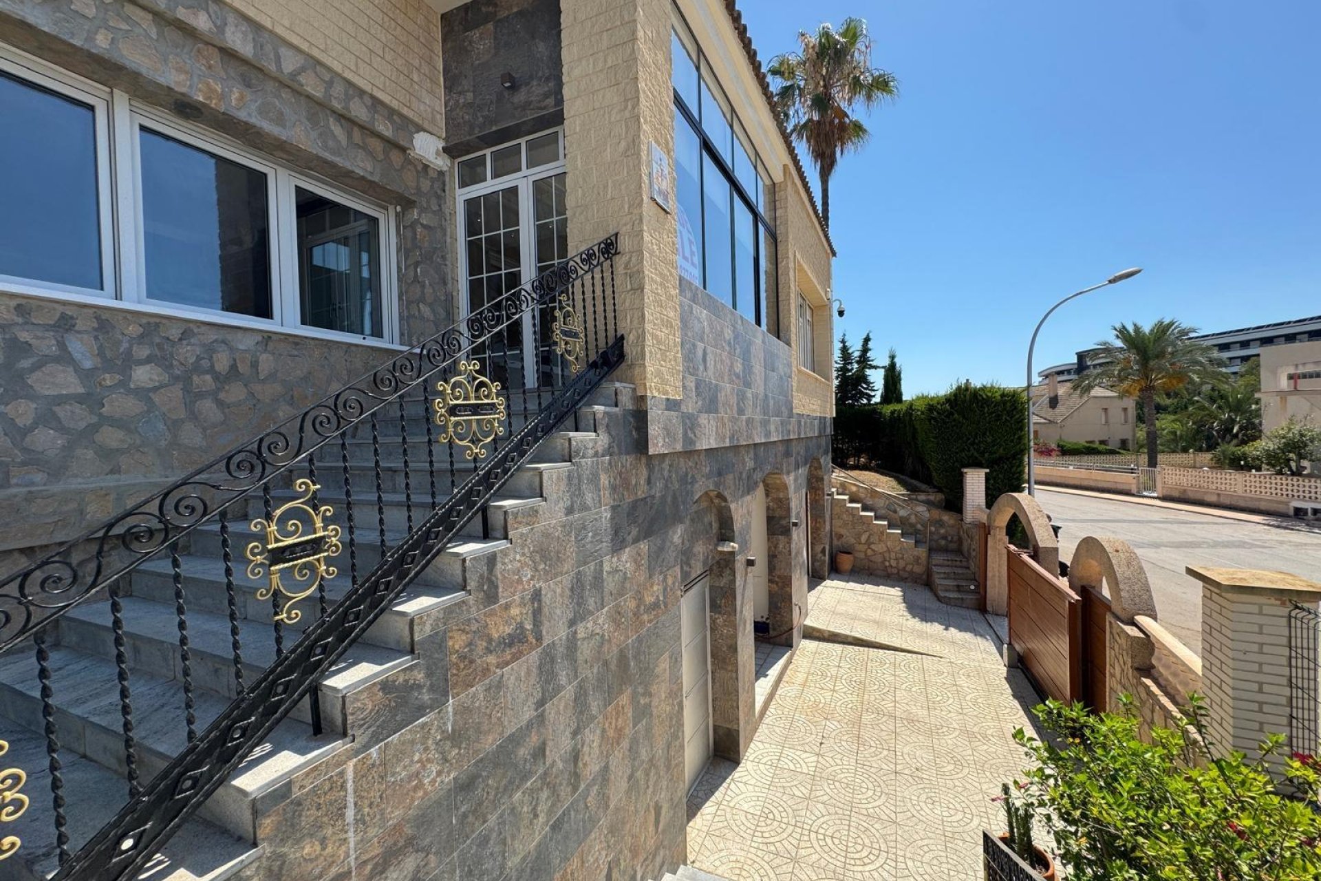 Resale - Villa - Orihuela Costa - Campoamor