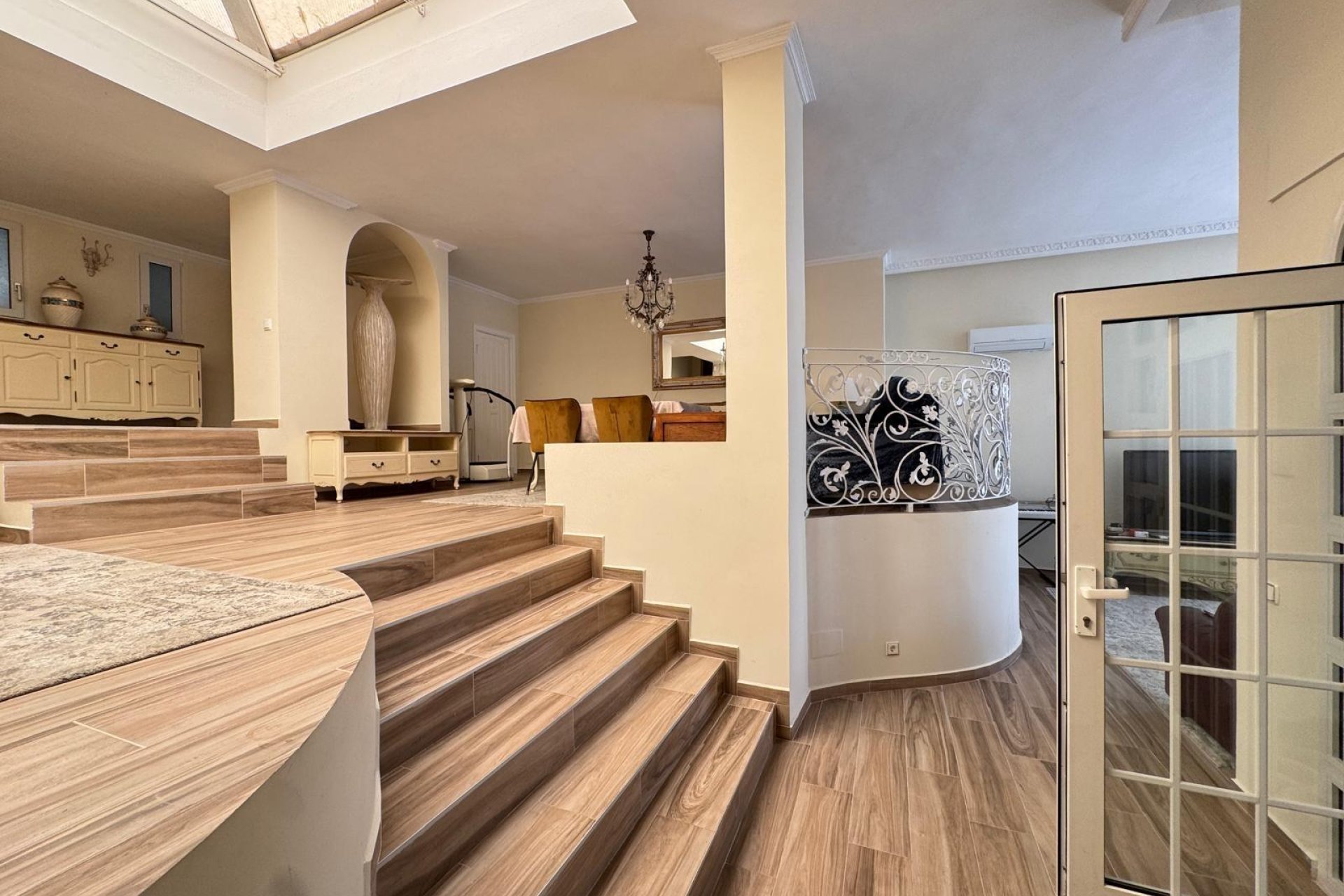 Resale - Villa - Orihuela Costa - Campoamor