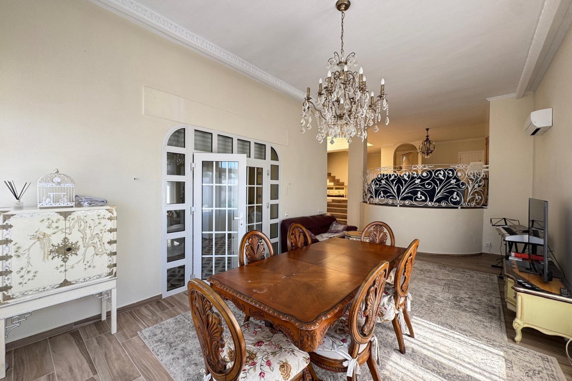 Resale - Villa - Orihuela Costa - Campoamor