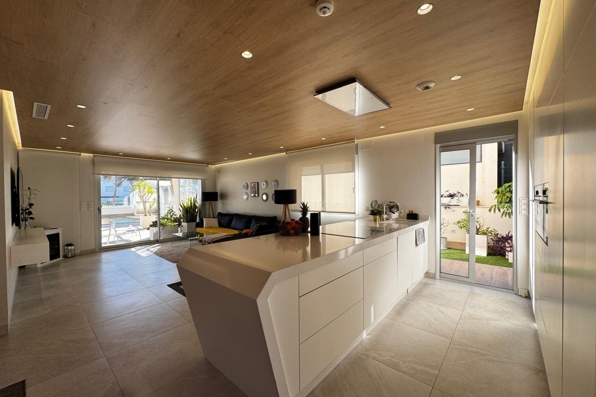 Resale - Villa - Orihuela Costa - Campoamor