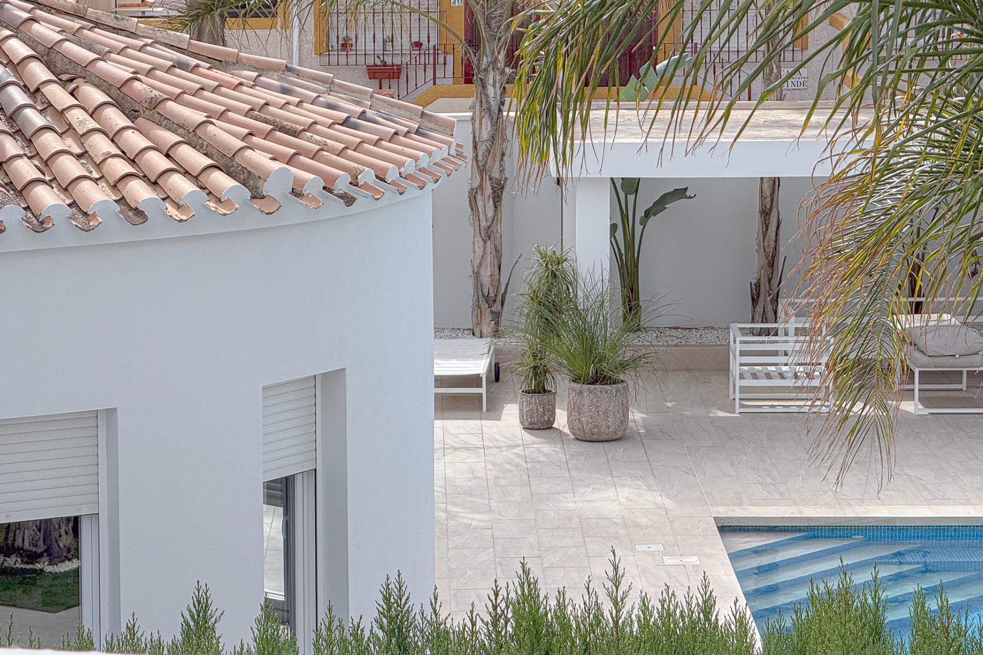 Resale - Villa - Orihuela Costa - La Florida