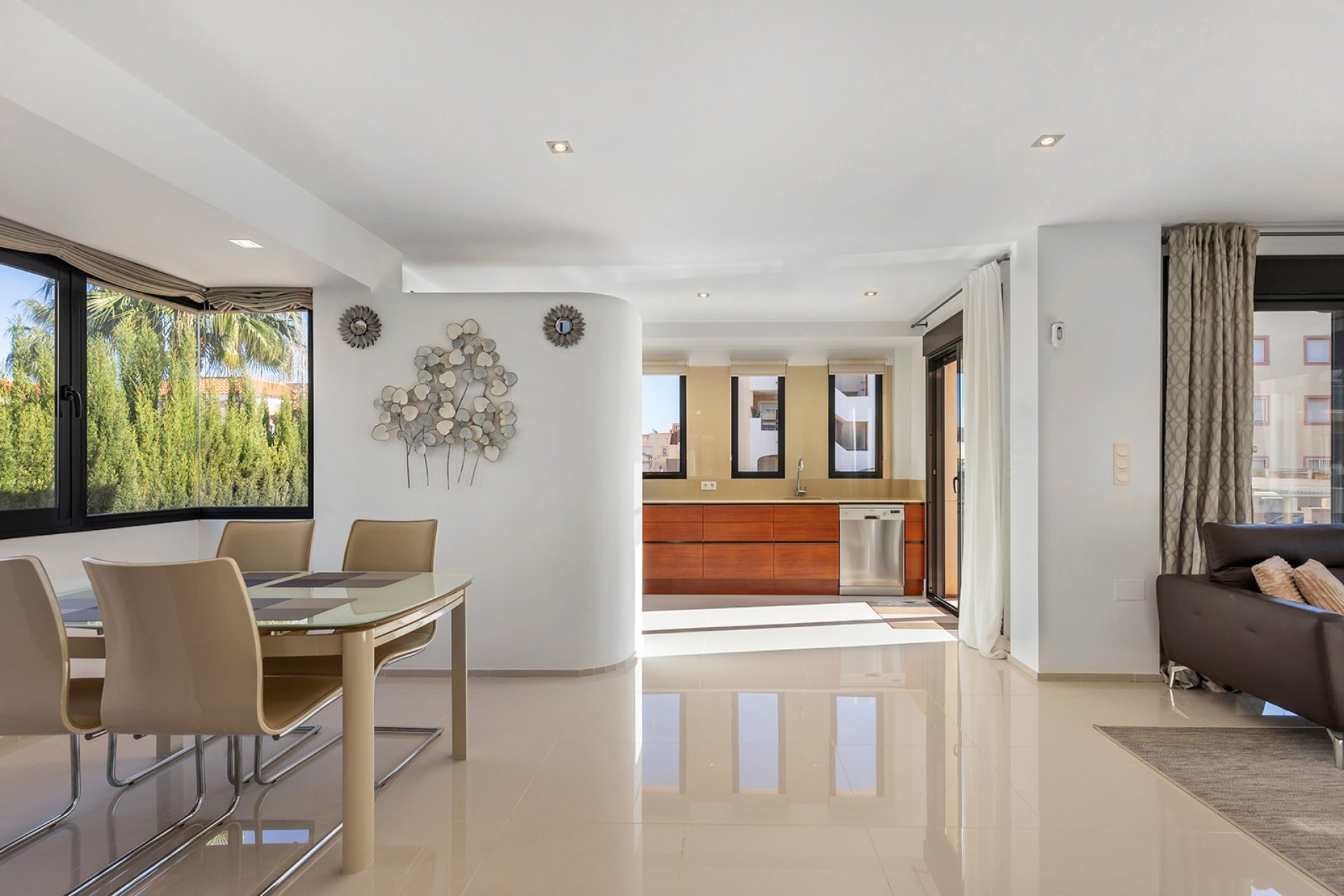 Resale - Villa - Orihuela Costa - La Zenia