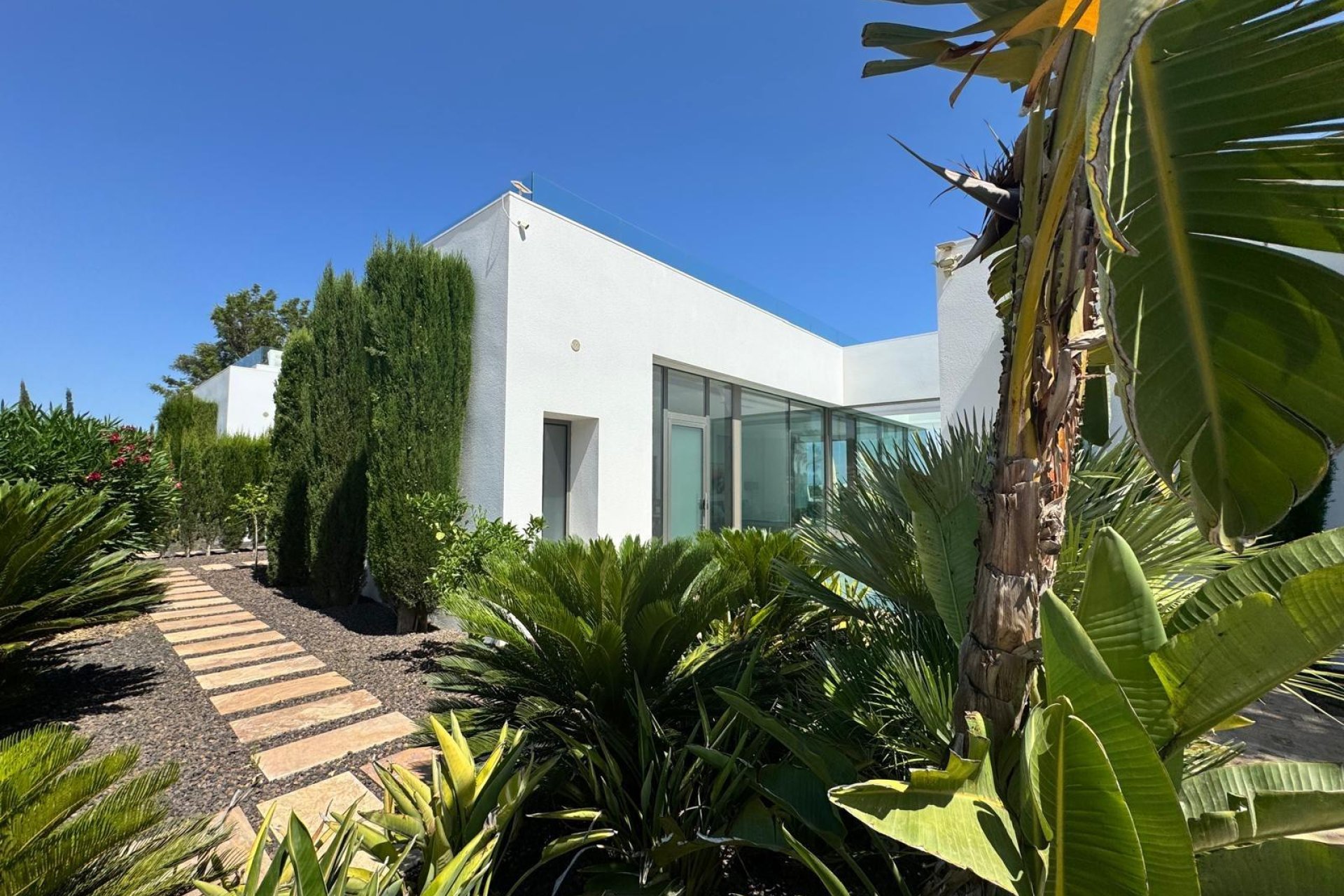 Resale - Villa - Orihuela Costa - Las Colinas Golf