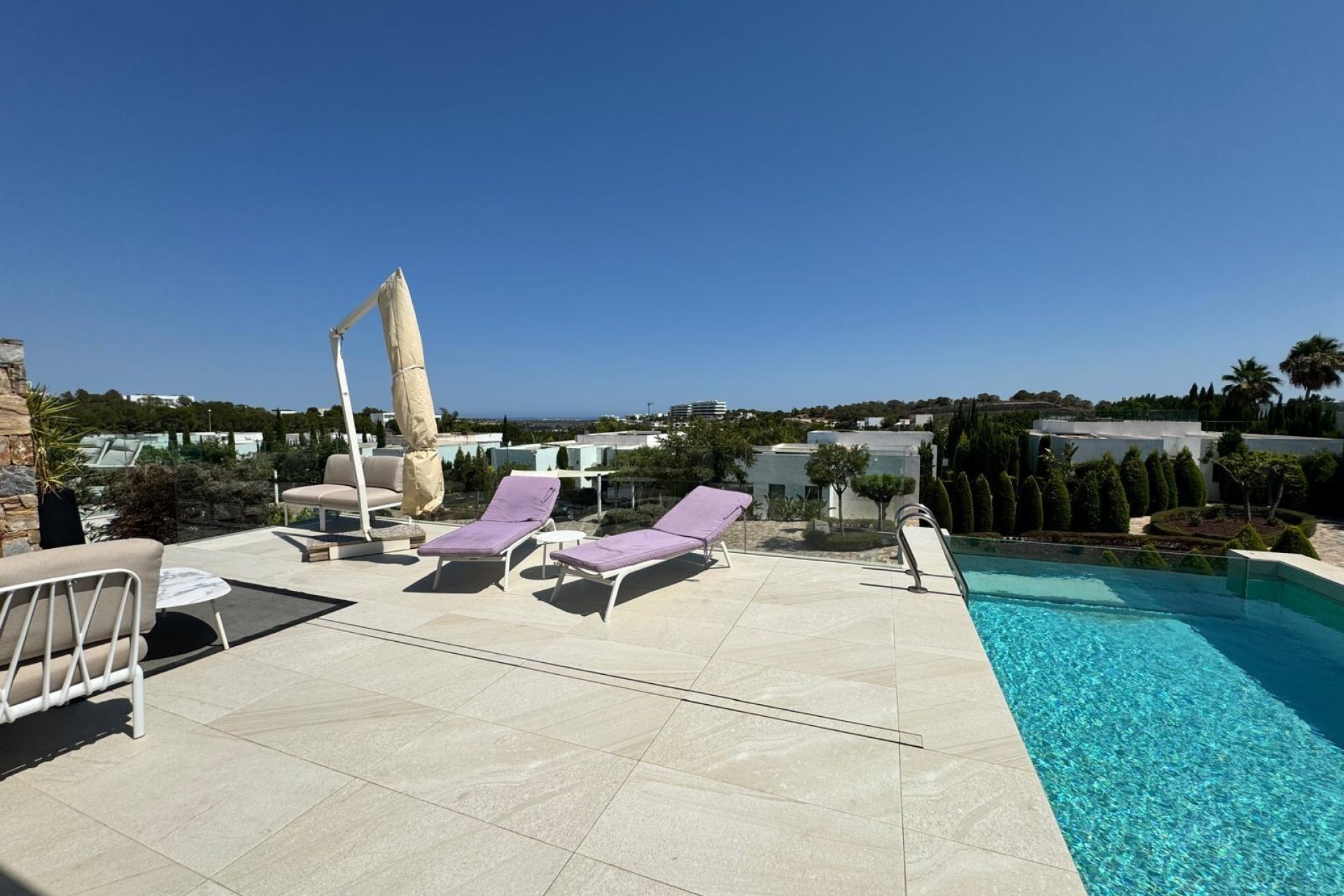 Resale - Villa - Orihuela Costa - Las Colinas Golf