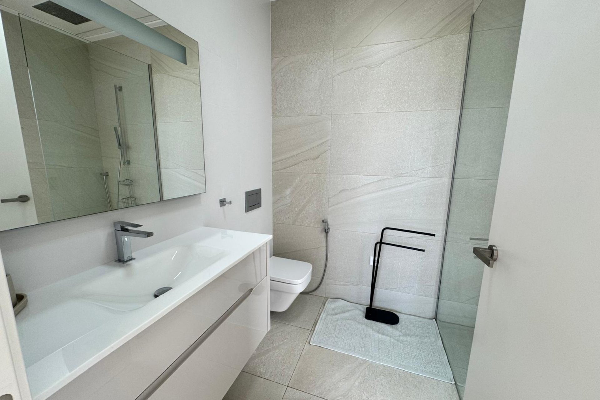 Resale - Villa - Orihuela Costa - Las Colinas Golf