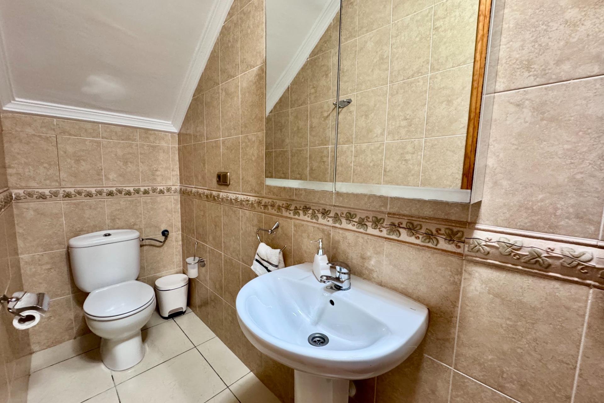 Resale - Villa - Orihuela Costa - Lomas de Cabo Roig-Los Dolses