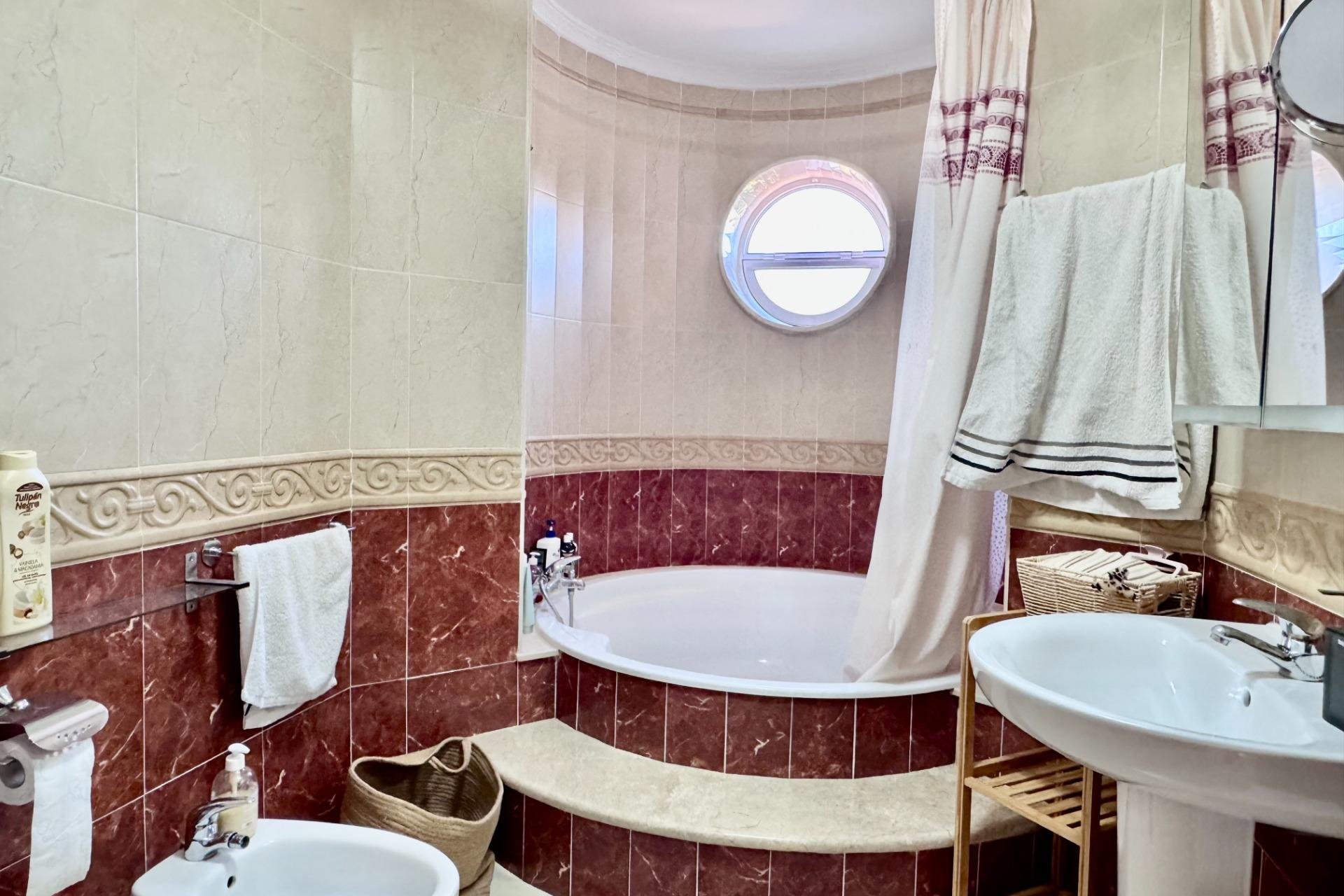 Resale - Villa - Orihuela Costa - Lomas de Cabo Roig-Los Dolses