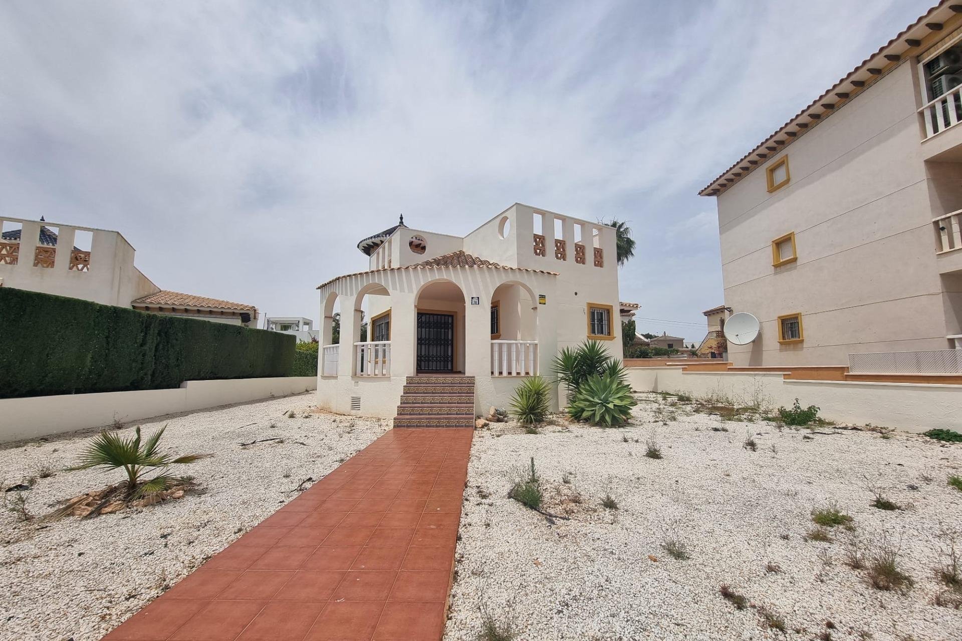 Resale - Villa - Orihuela Costa - Lomas de Cabo Roig