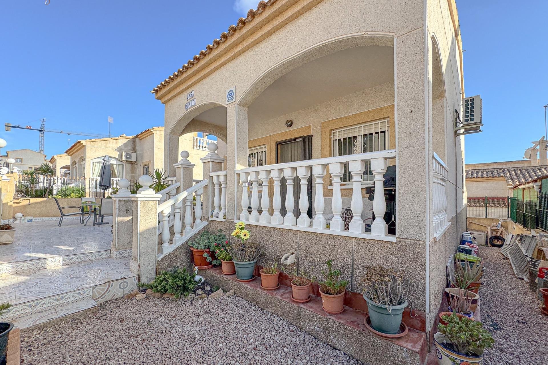 Resale - Villa - Orihuela Costa - Los Altos