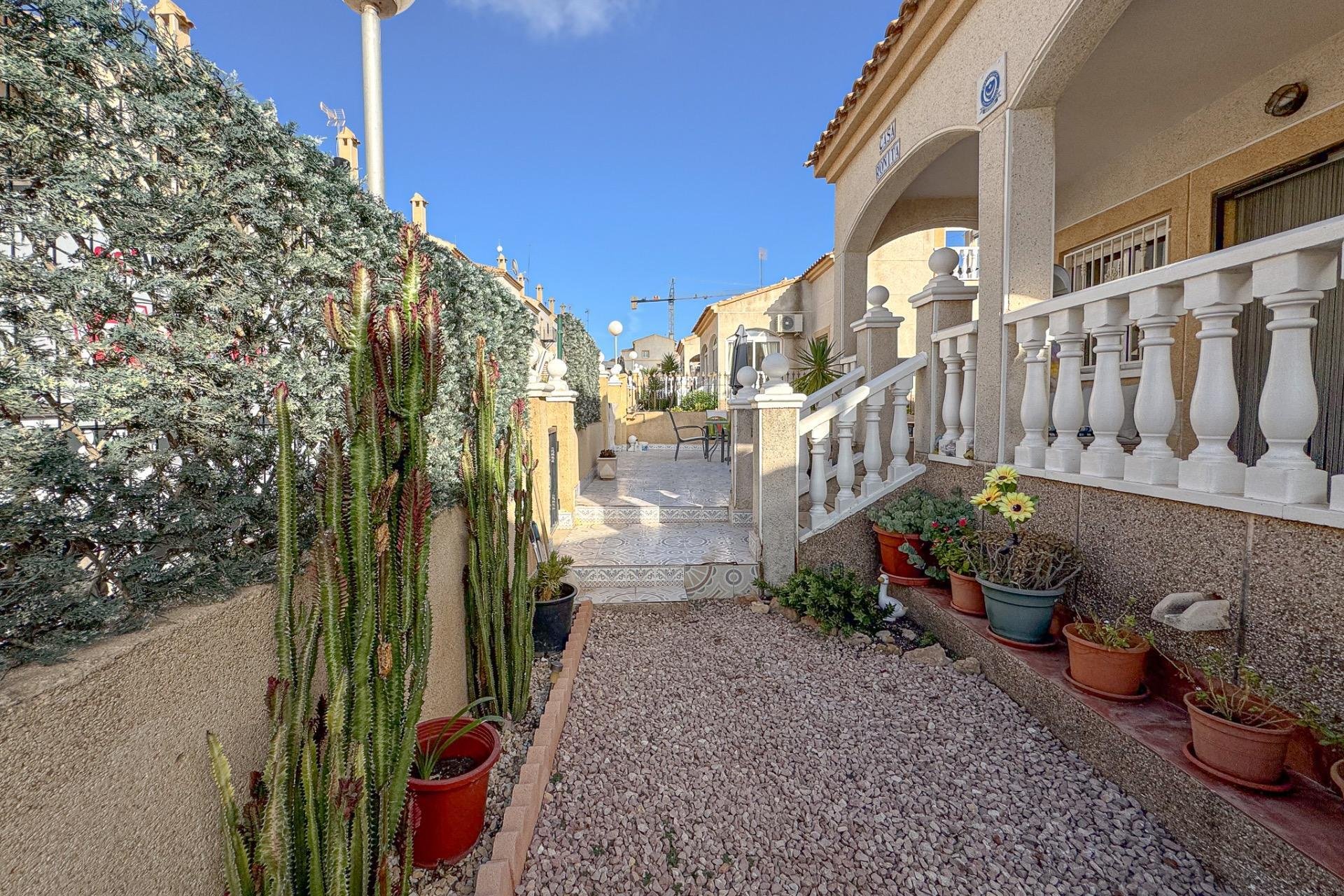 Resale - Villa - Orihuela Costa - Los Altos