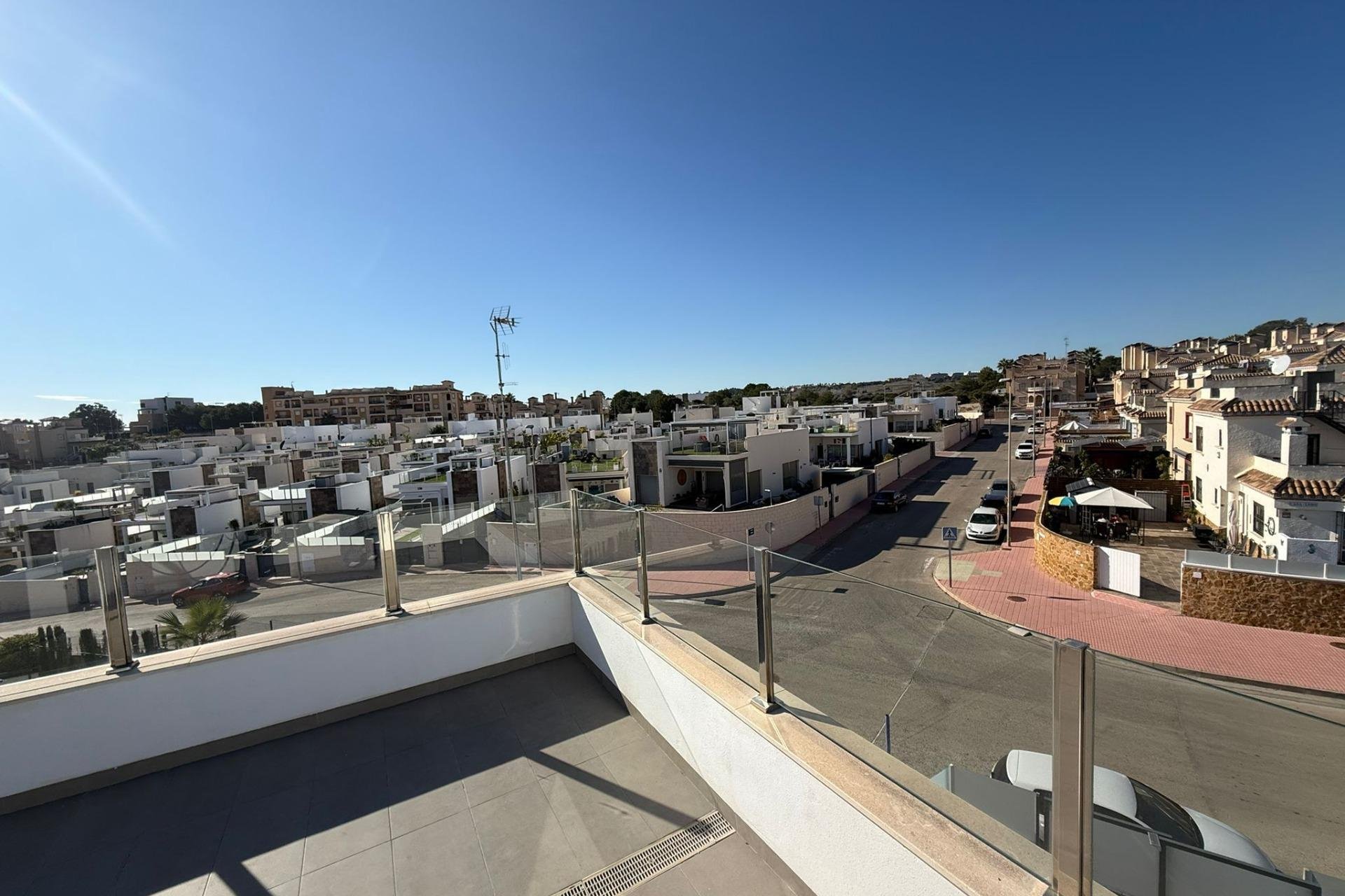 Resale - Villa - Orihuela Costa - PAU 26